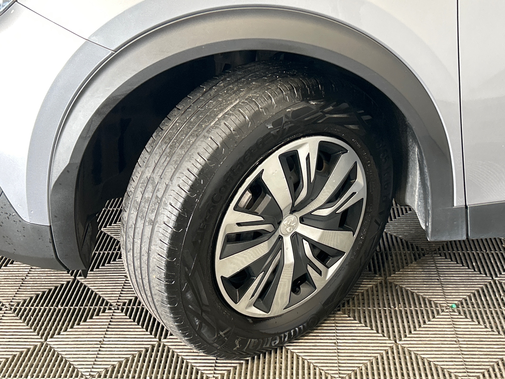 PEUGEOT 2008 ELECTRIQUE 136 ch Active Pack — expertise