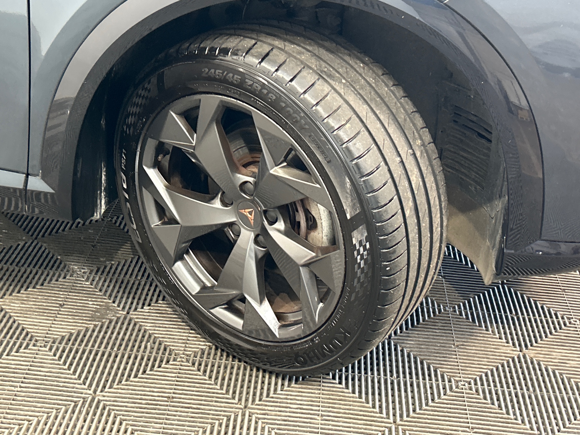 CUPRA FORMENTOR V 1.5 eTSI Hyb 150 DSG — expertise
