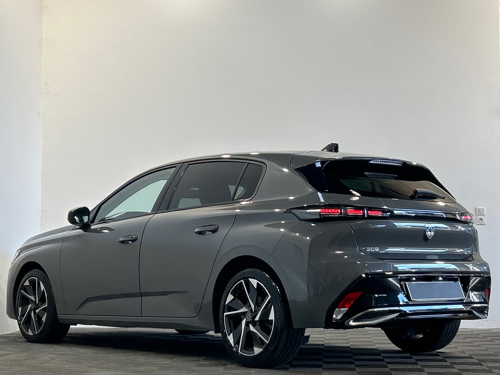 PEUGEOT 308 Allure BlueHDI 130 ch S&S EAT8