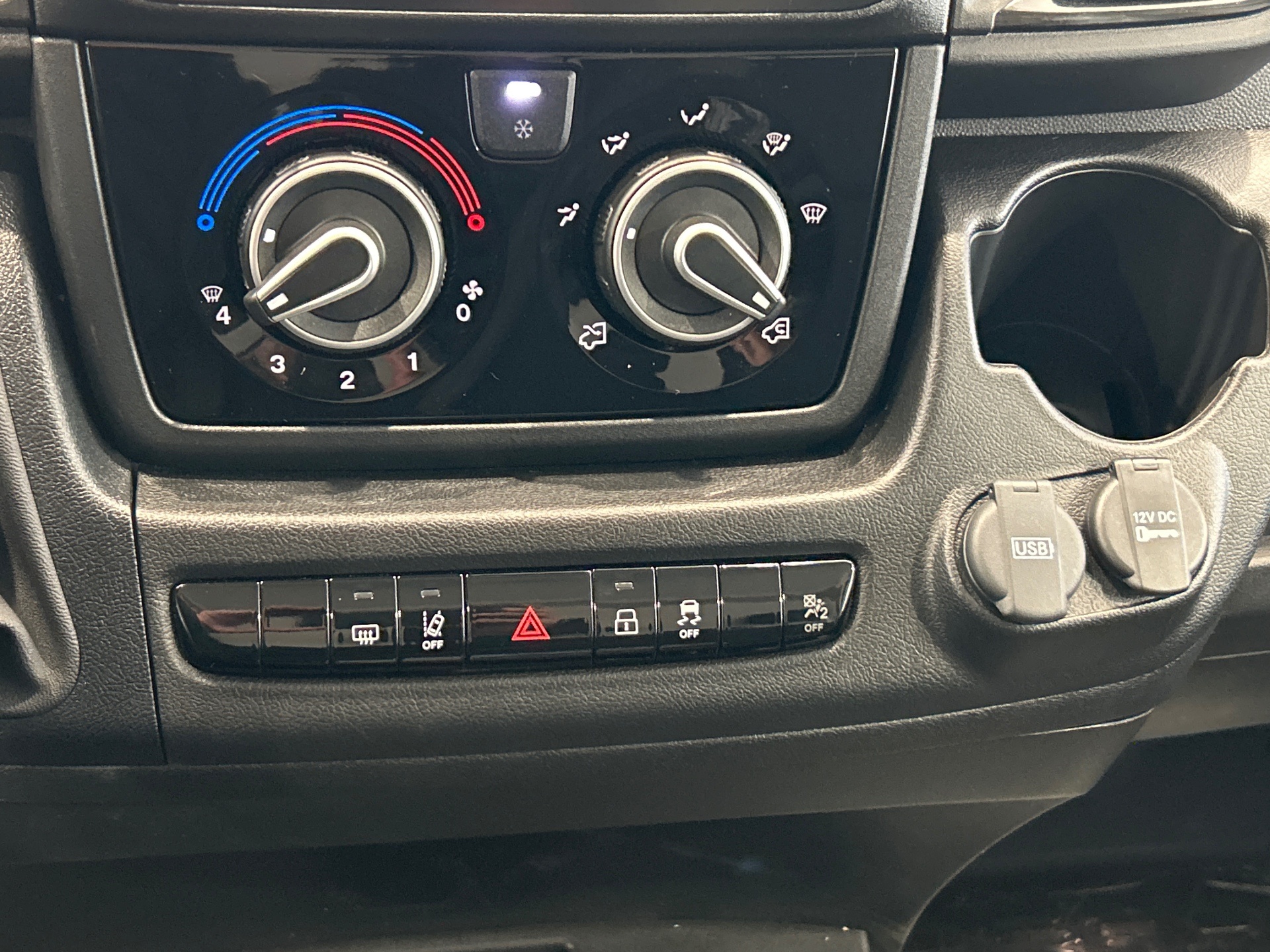 PEUGEOT BOXER FOURGON FG L2H2 3.5T  2.2 Diesel 140 cv Manuale