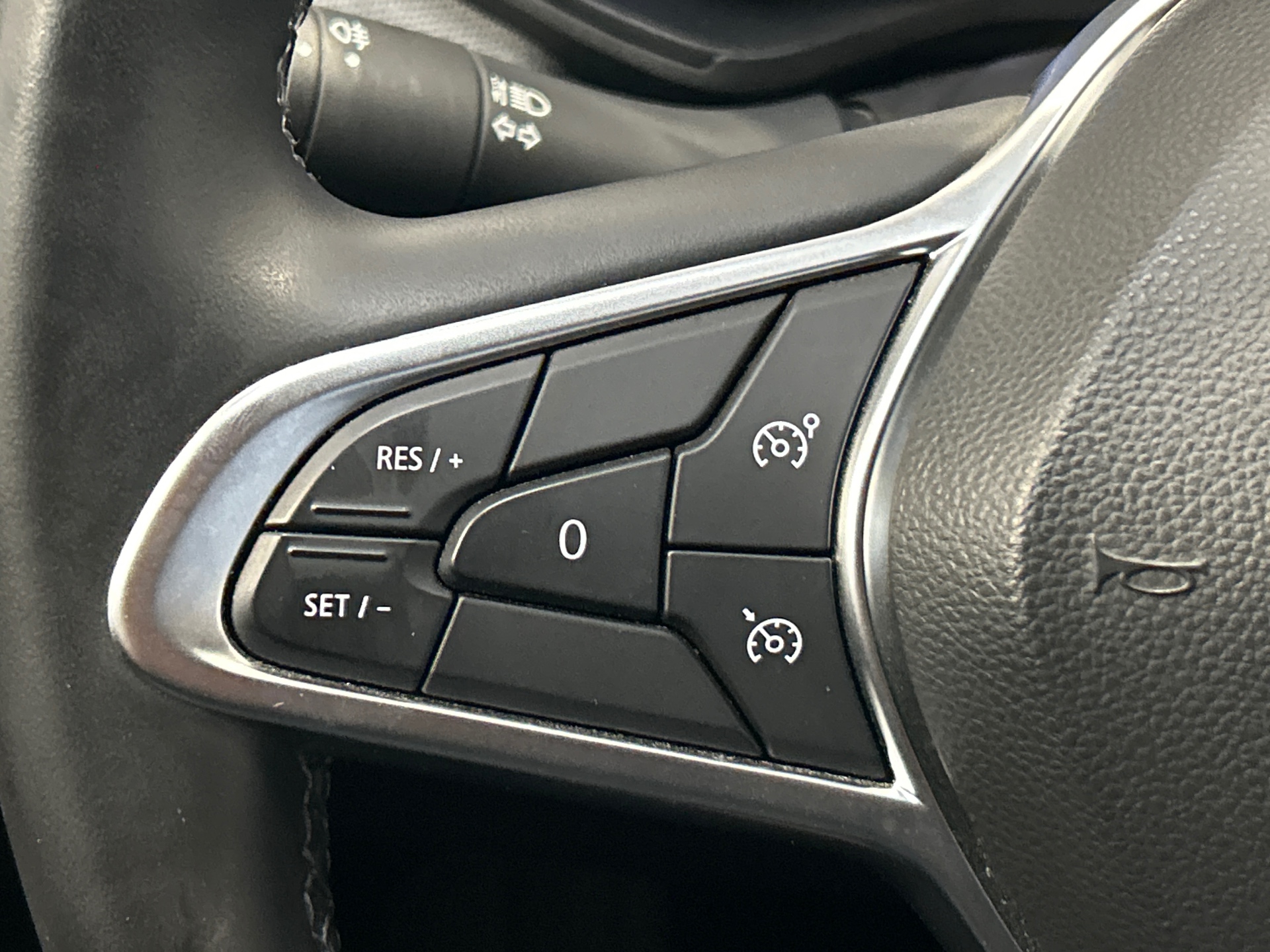 RENAULT CLIO V E-Tech full hybrid 145 Evolution