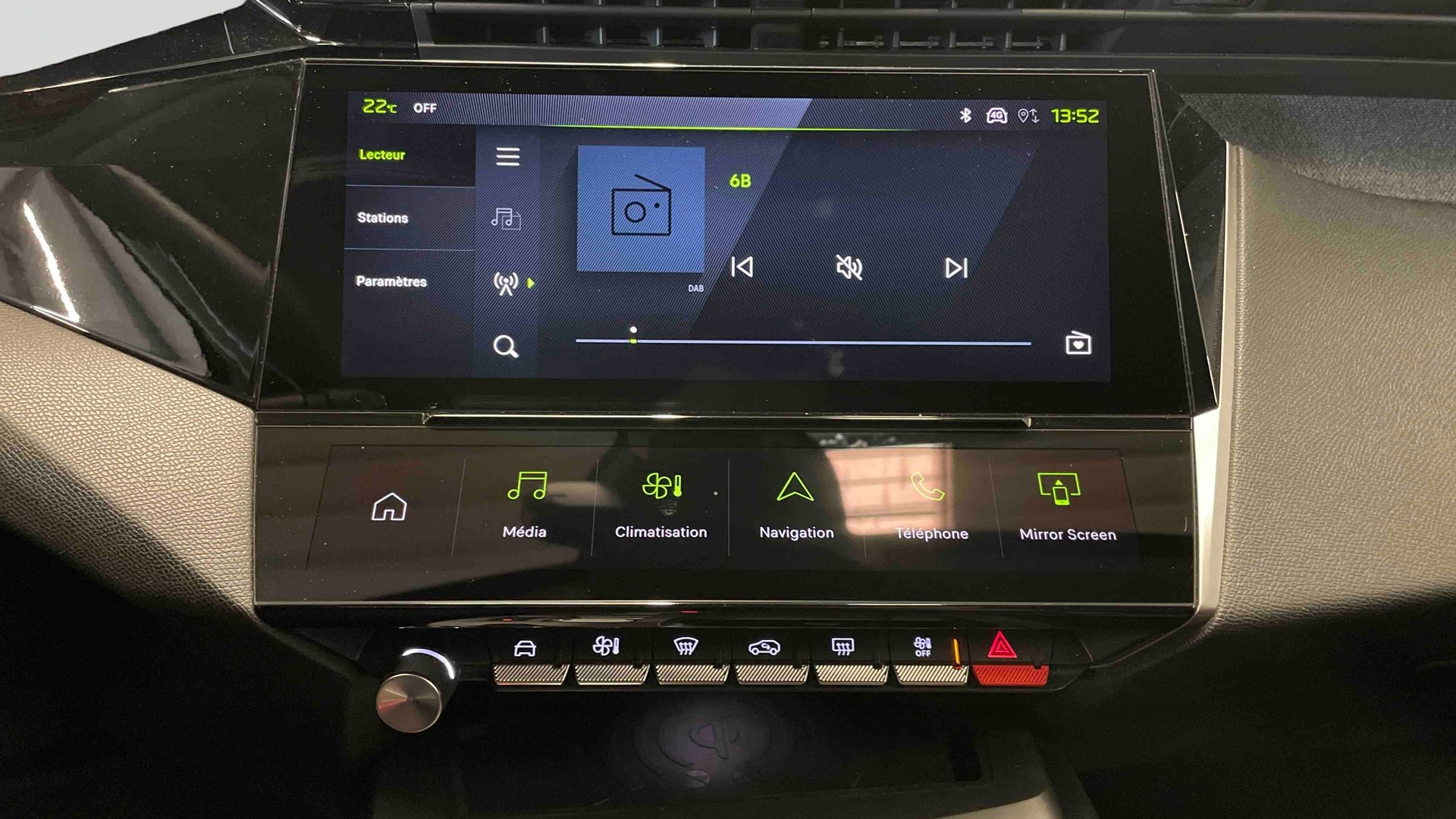PEUGEOT 408 Allure Hybrid 145 ch e-DCS6