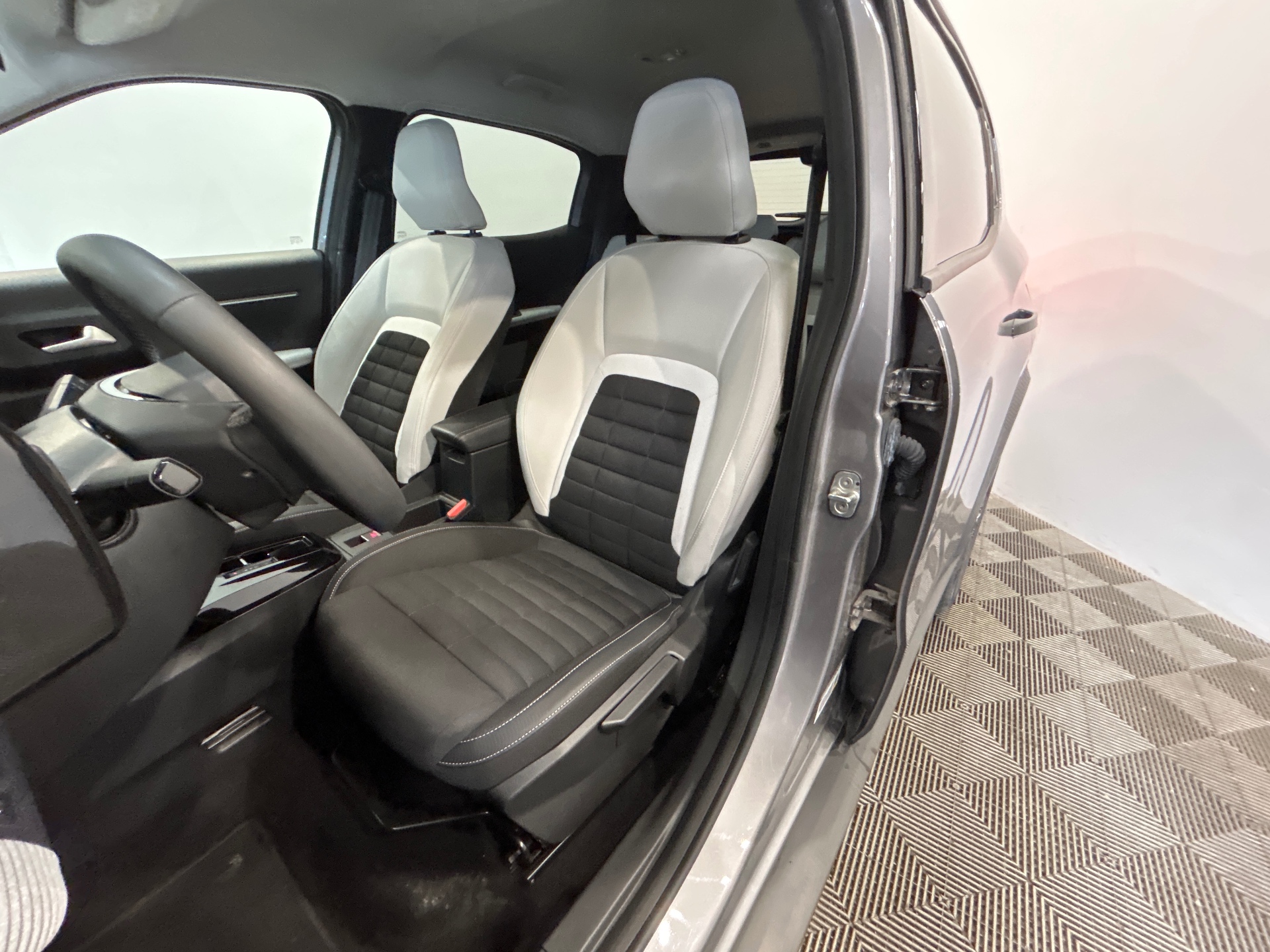 CITROEN C3 AIRCROSS Hybride 145 E-dcs6 MAX
