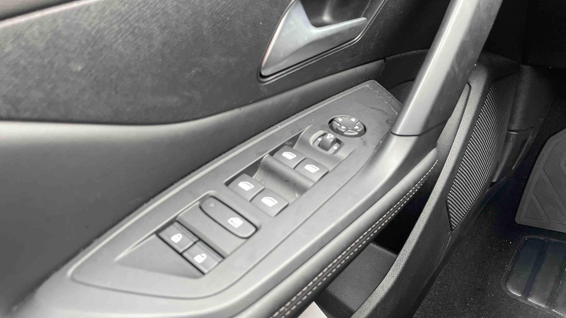 PEUGEOT 308 BlueHDi 130ch S&S EAT8 Allure
