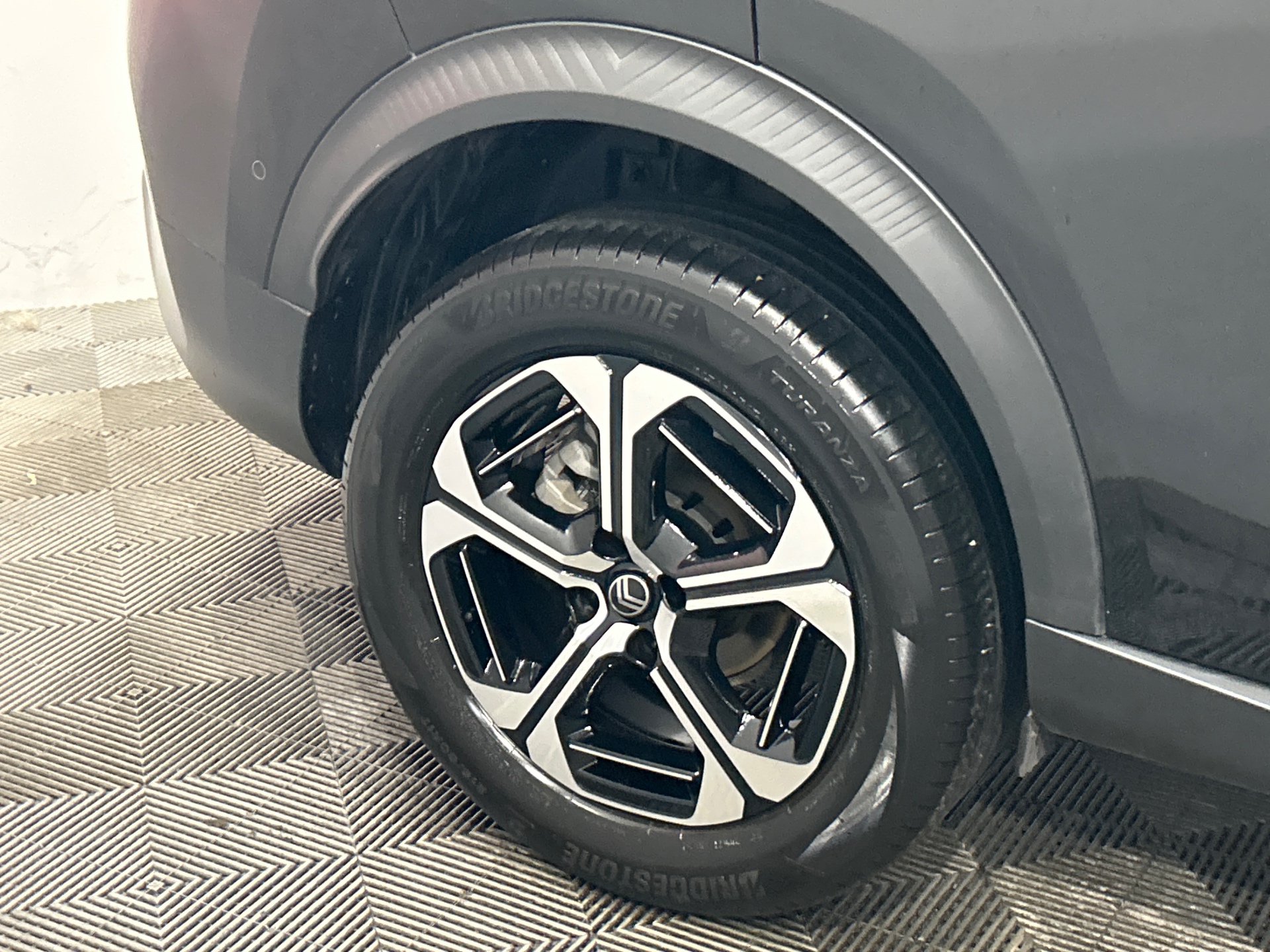 CITROEN C3 AIRCROSS Hybride 145 E-dcs6 MAX — expertise