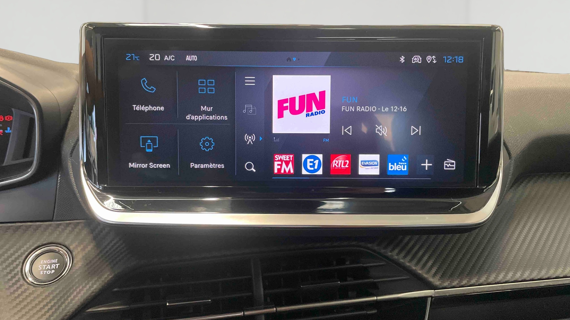 PEUGEOT 208 PureTech 100 S&S BVM6 Allure