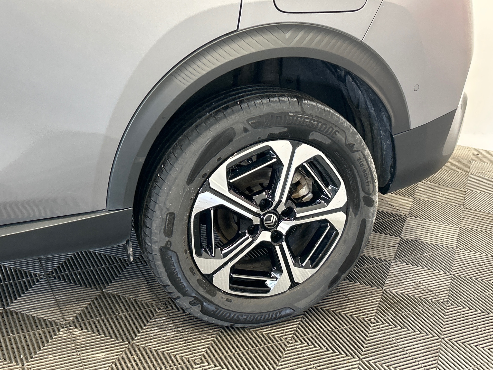 CITROEN C3 AIRCROSS Hybride 145 E-dcs6 MAX — expertise