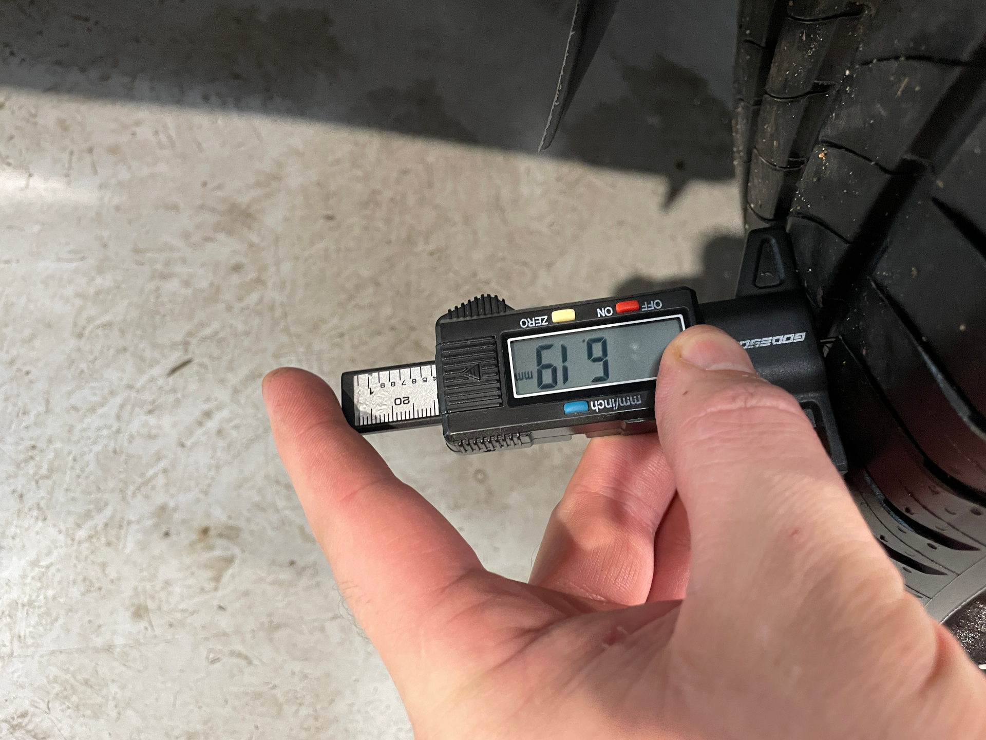 CITROEN C5 AIRCROSS BlueHDi 130 EAT8 Max - 5P — expertise