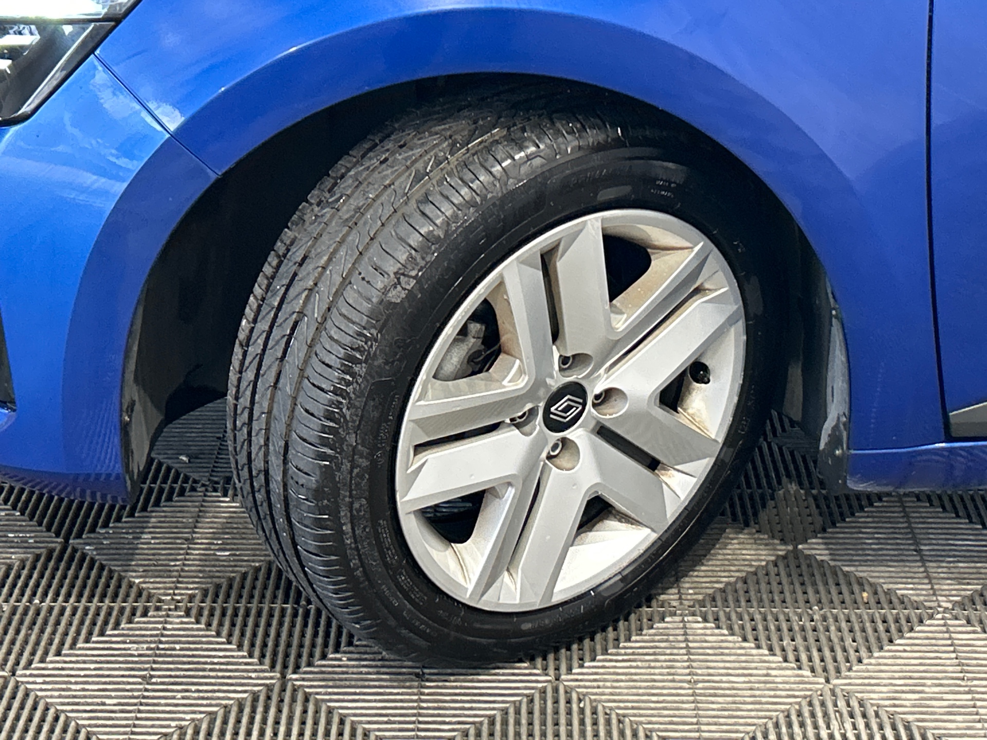 RENAULT CLIO V E-Tech full hybrid 145 Evolution — expertise
