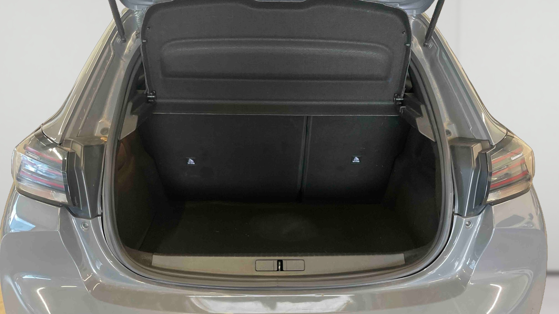 PEUGEOT 208 PureTech 100 S&S BVM6 Allure