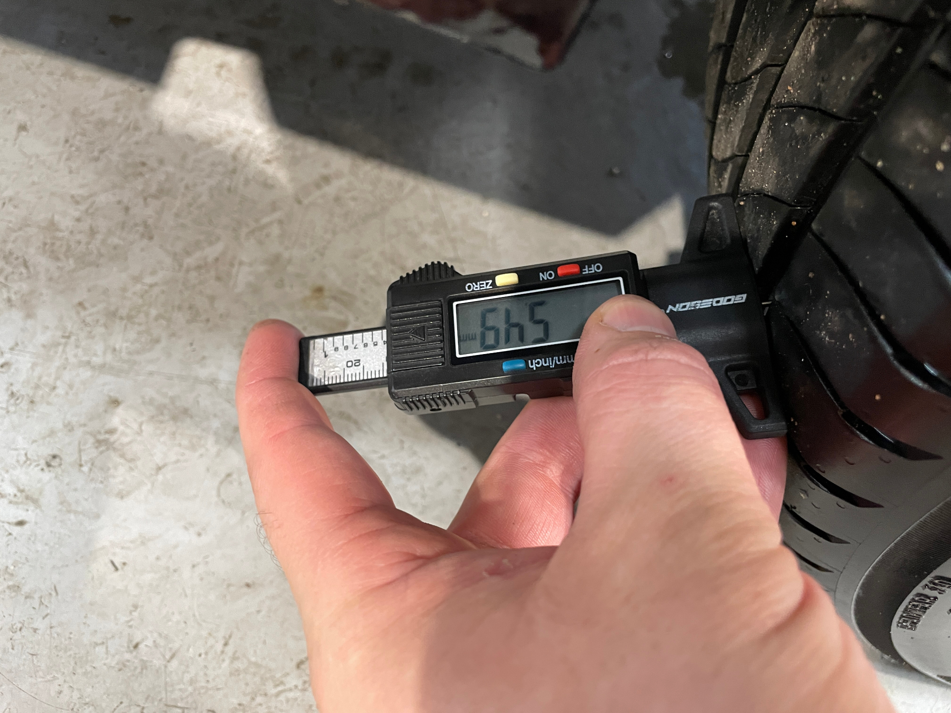 PEUGEOT 308 Hybrid 145 e-DCS6 Allure — expertise