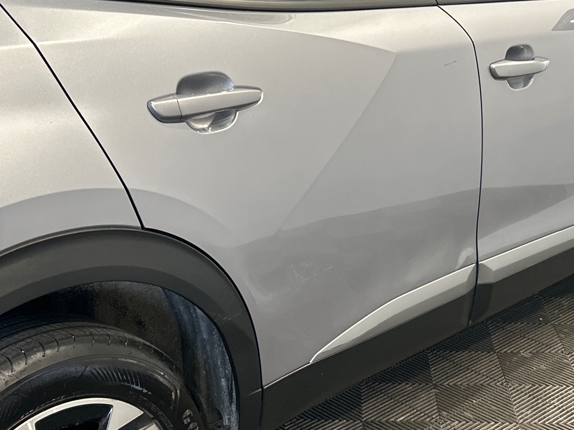 PEUGEOT 2008 ALLURE 100 CH BVM6 — expertise