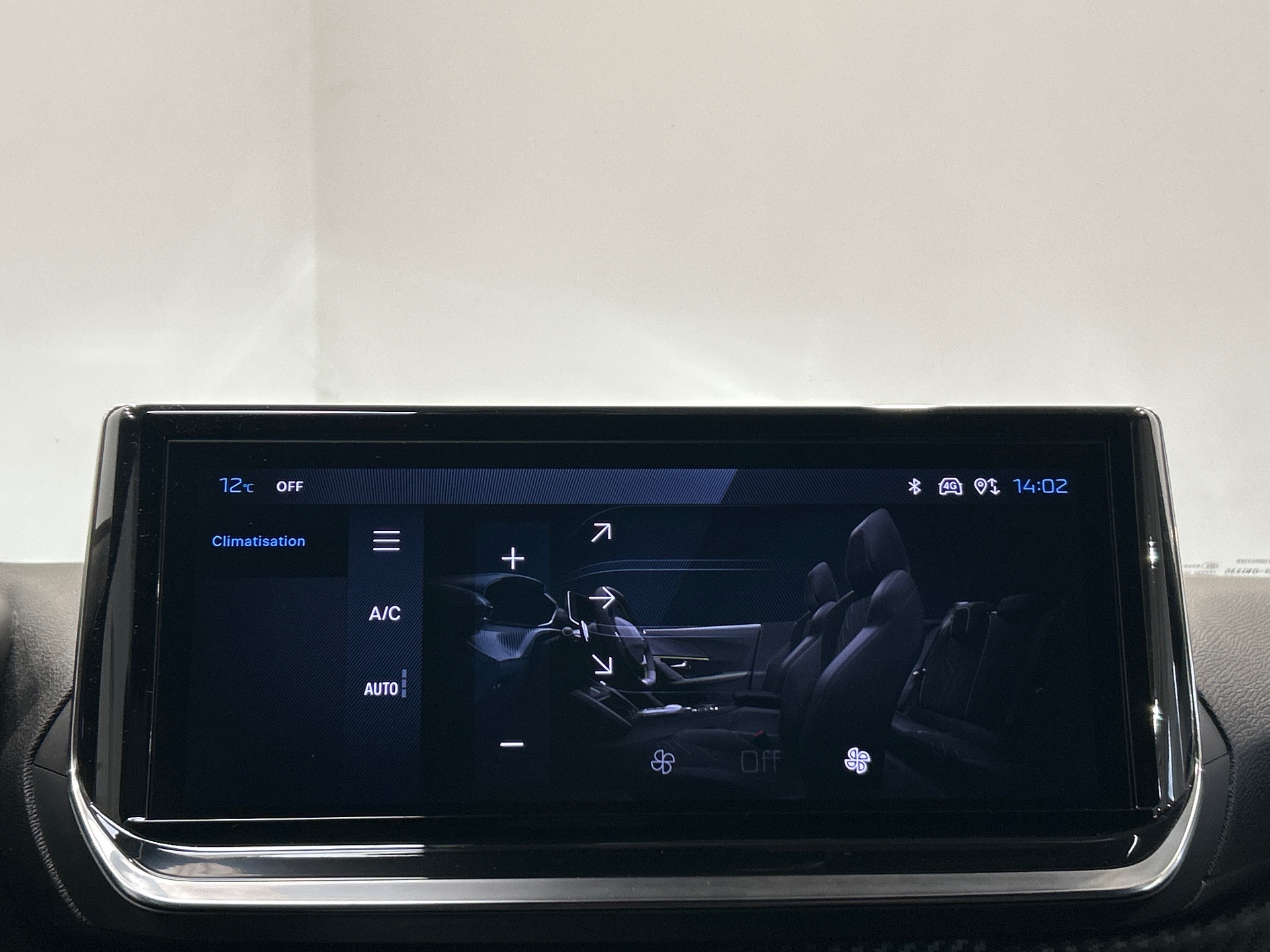 PEUGEOT 2008 ALLURE 100 CH BVM6
