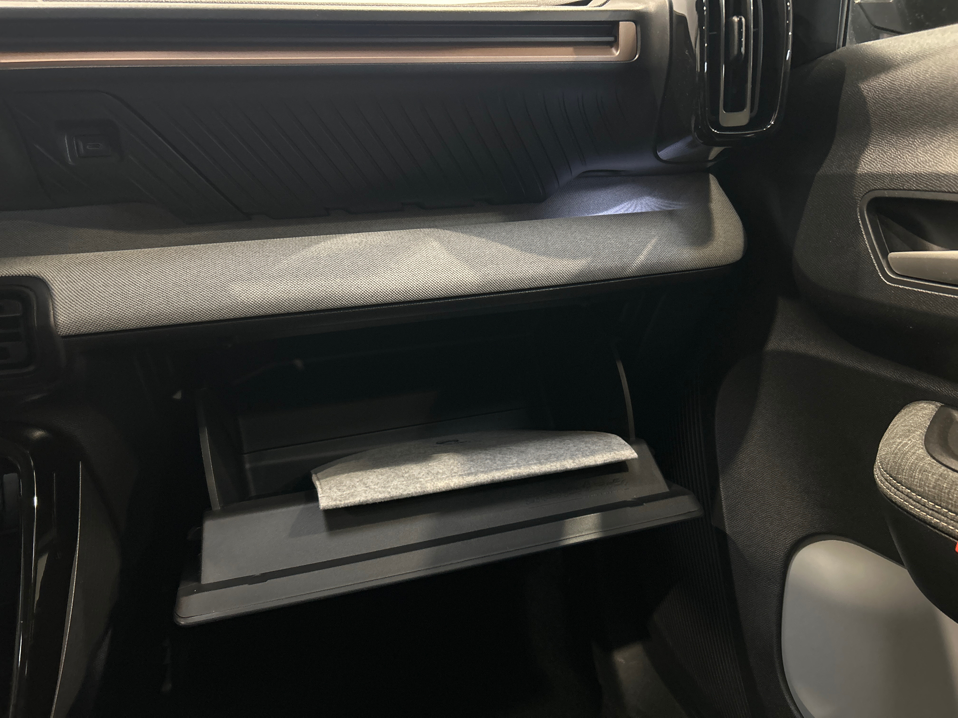CITROEN C3 AIRCROSS Hybride 145 E-dcs6 PLUS