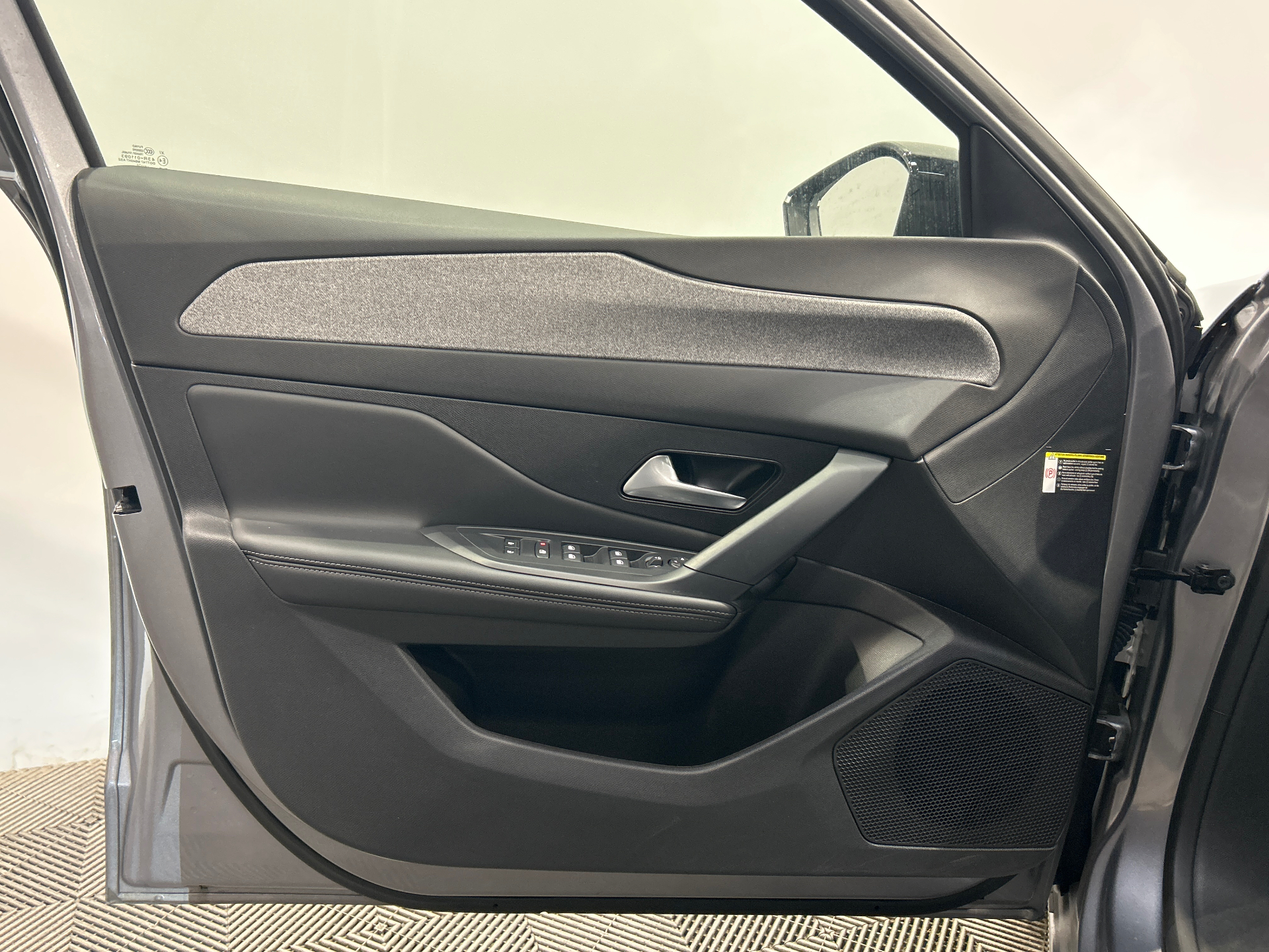 PEUGEOT 308 Allure Hybrid 145 ch e-DCS6