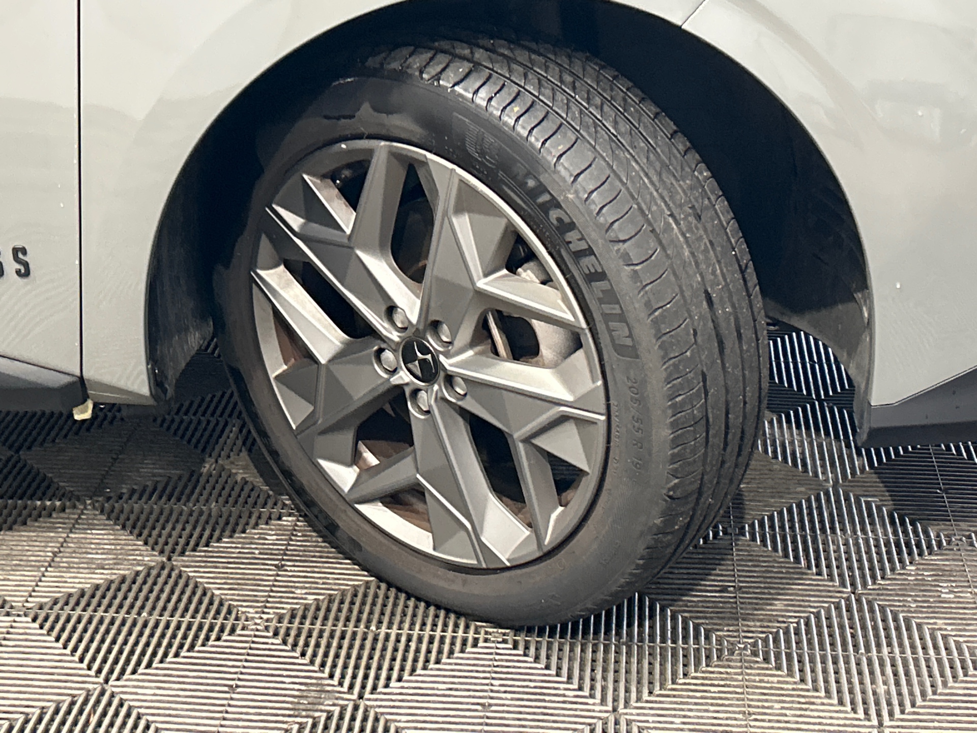 DS DS 4 4 E-TENSE 225 CROSS TROCADERO — expertise