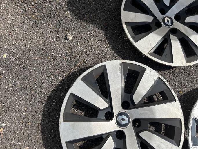 RENAULT CLIO V TCe 90 Equilibre Auto ecole — expertise