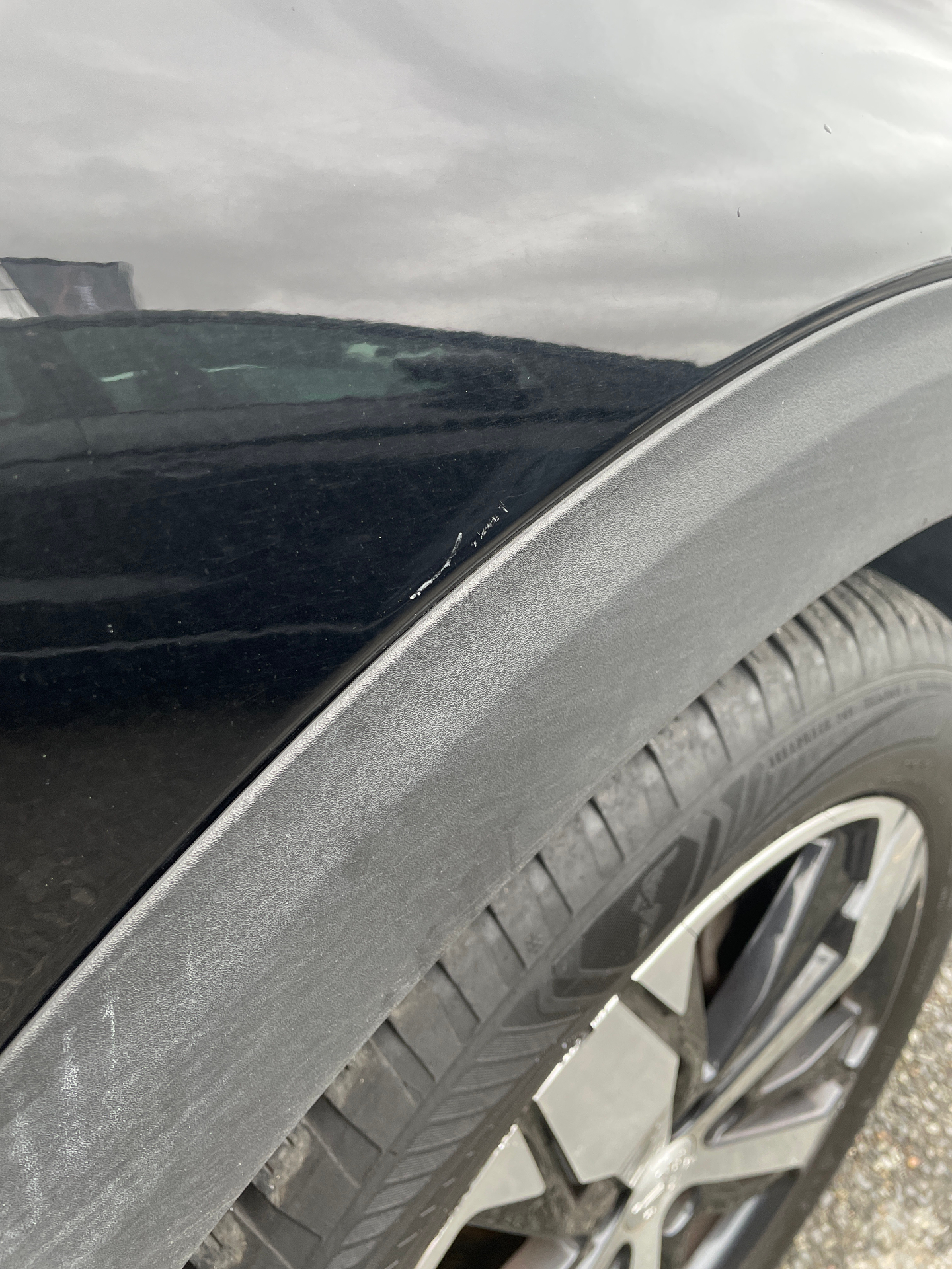 PEUGEOT 5008 ALLURE PK BHDI 130 S&S EAT8 — expertise