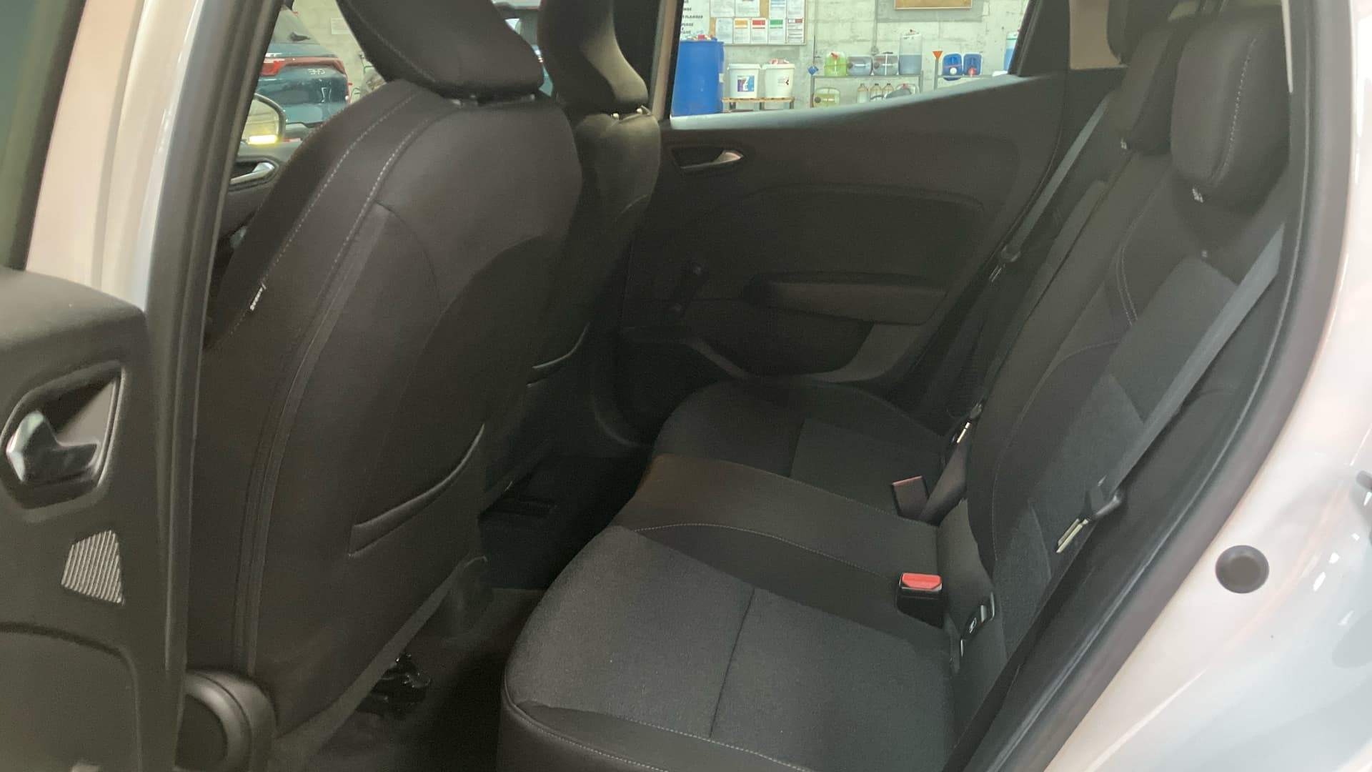 RENAULT CLIO V E-Tech 140 - 21N Business