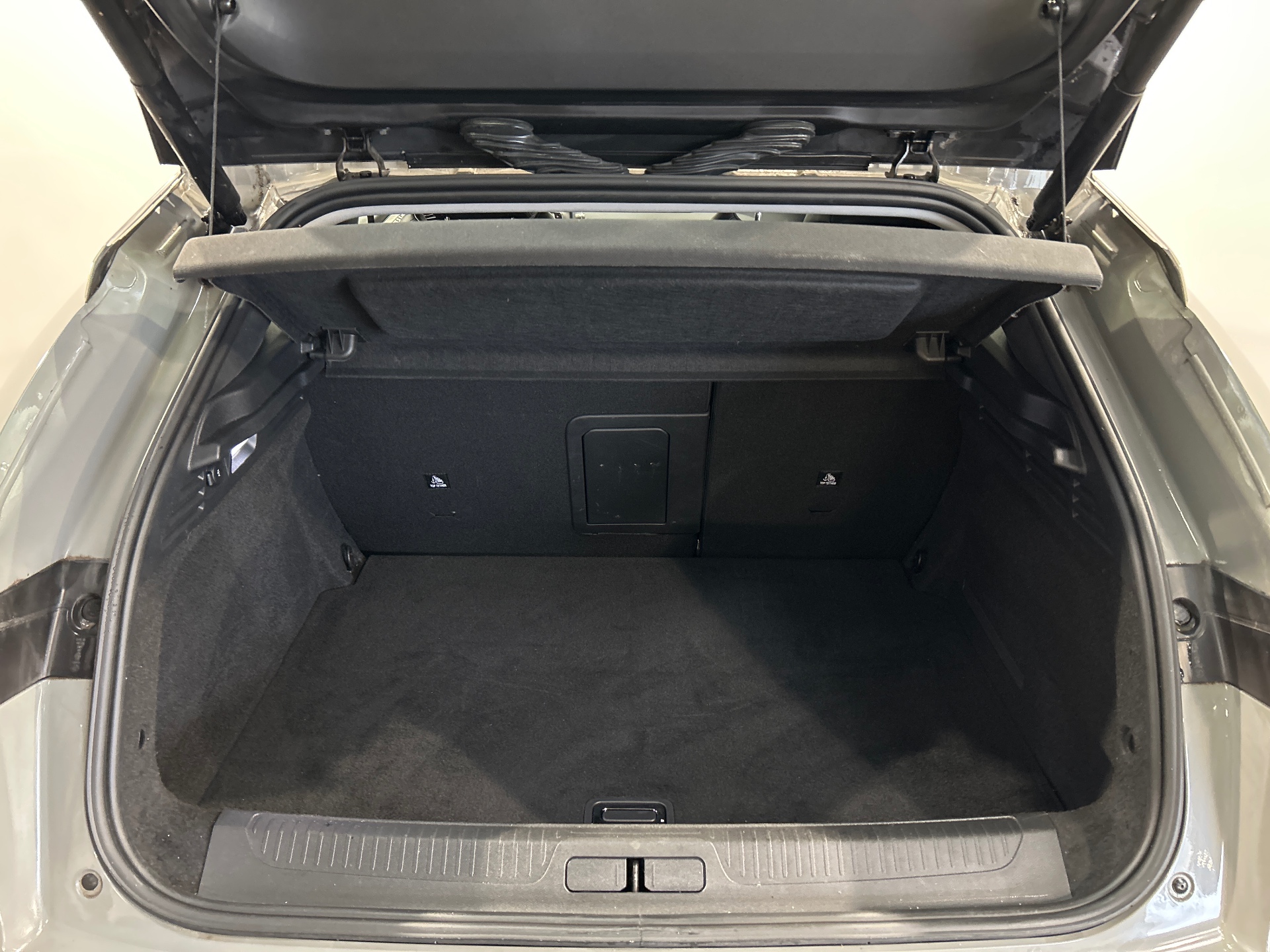 DS DS 4 4 E-TENSE 225 CROSS TROCADERO