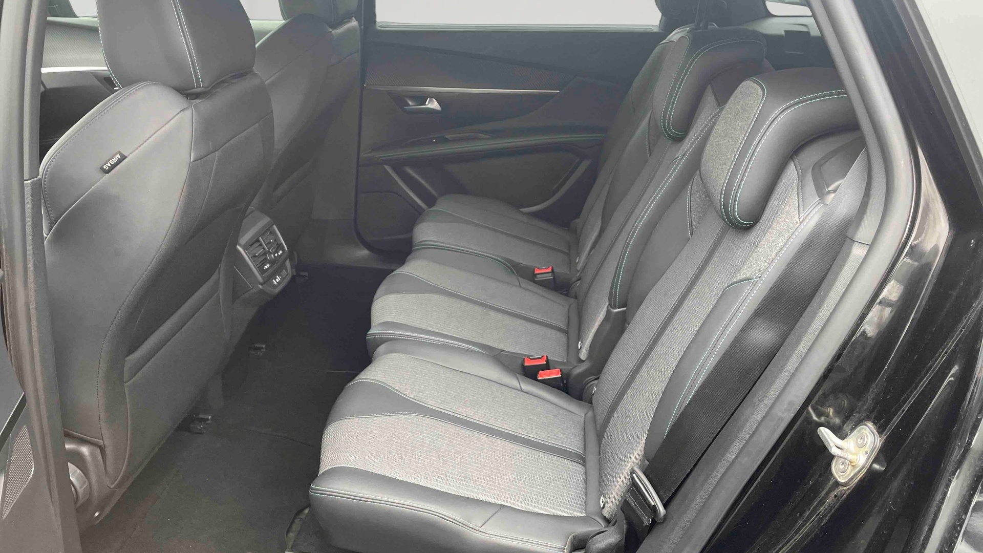 PEUGEOT 5008 ALLURE PK BHDI 130 S&S EAT8