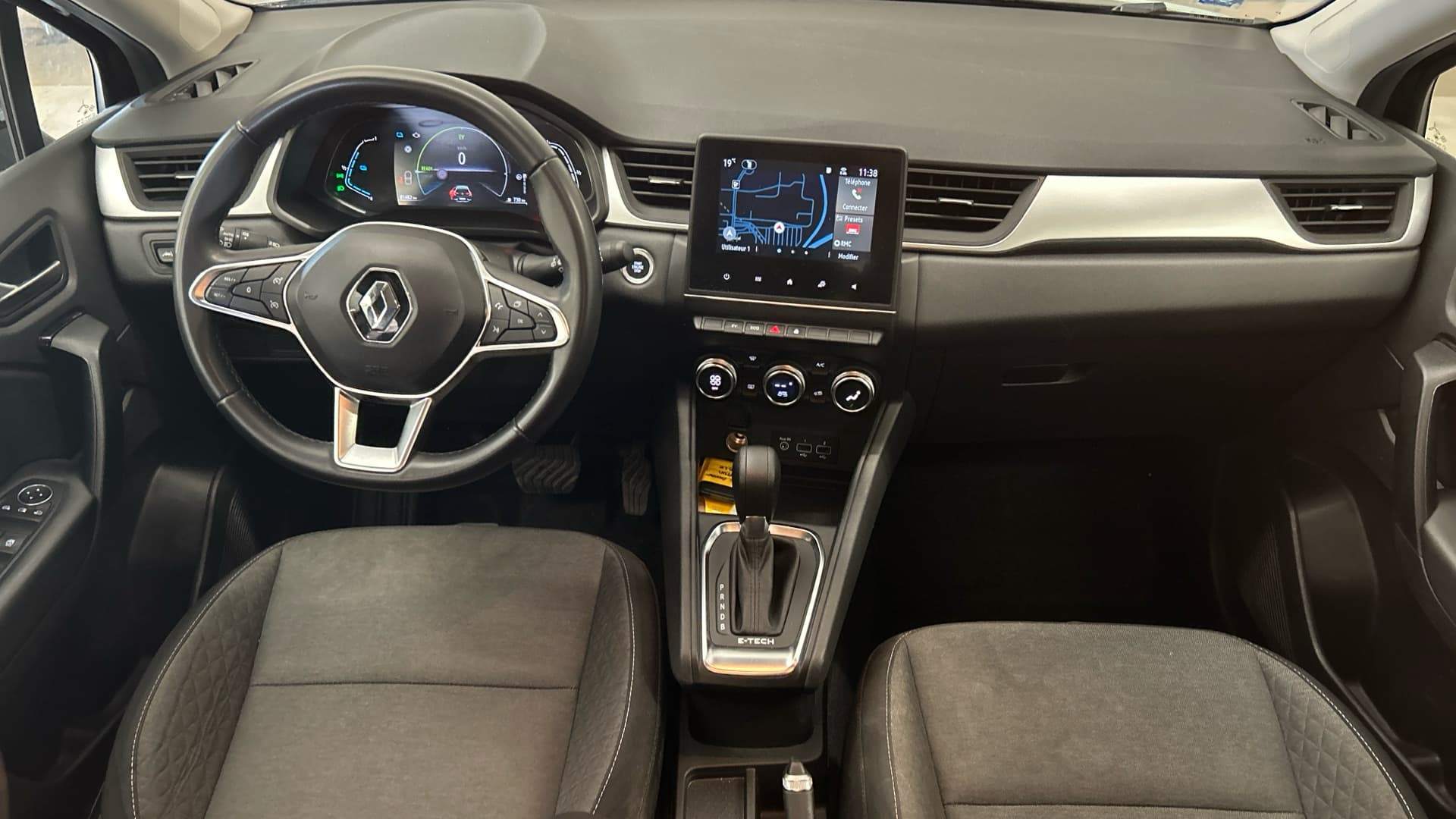 RENAULT CAPTUR E-Tech full hybrid 145 Equilibre