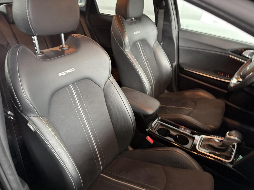 KIA CEED SW 1.6 CRDi 136 ch MHEV DCT7 GT Line Premium
