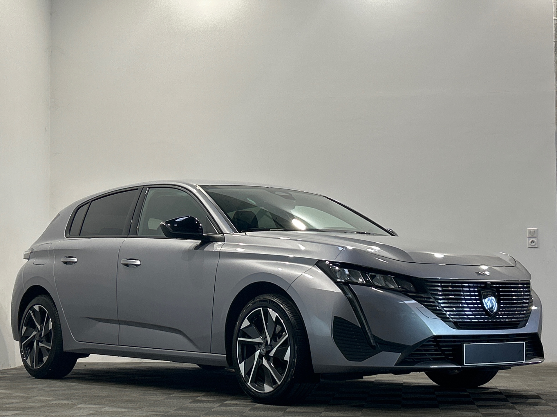 PEUGEOT 308 Allure Hybrid 145 ch e-DCS6