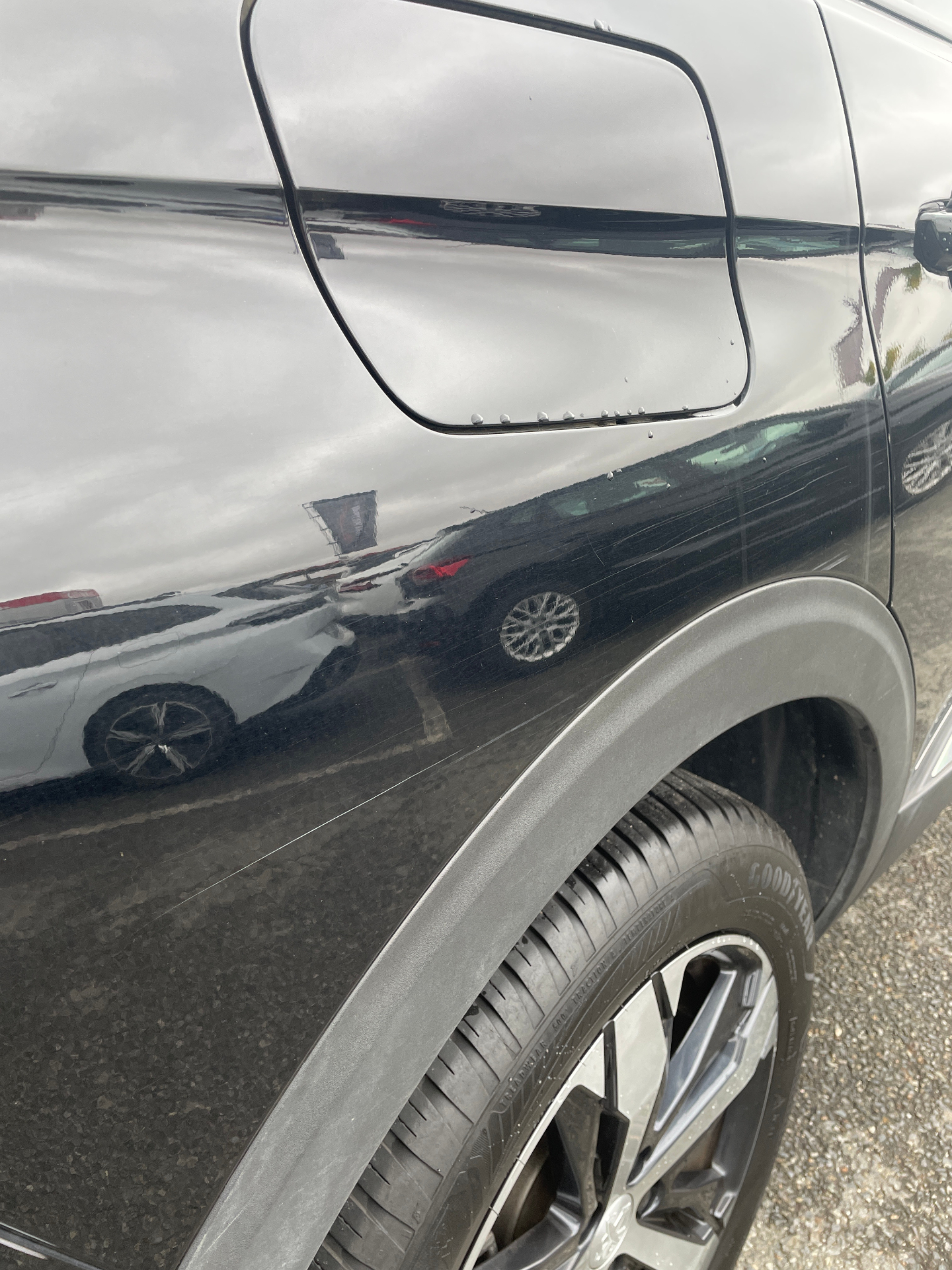 PEUGEOT 5008 ALLURE PK BHDI 130 S&S EAT8 — expertise