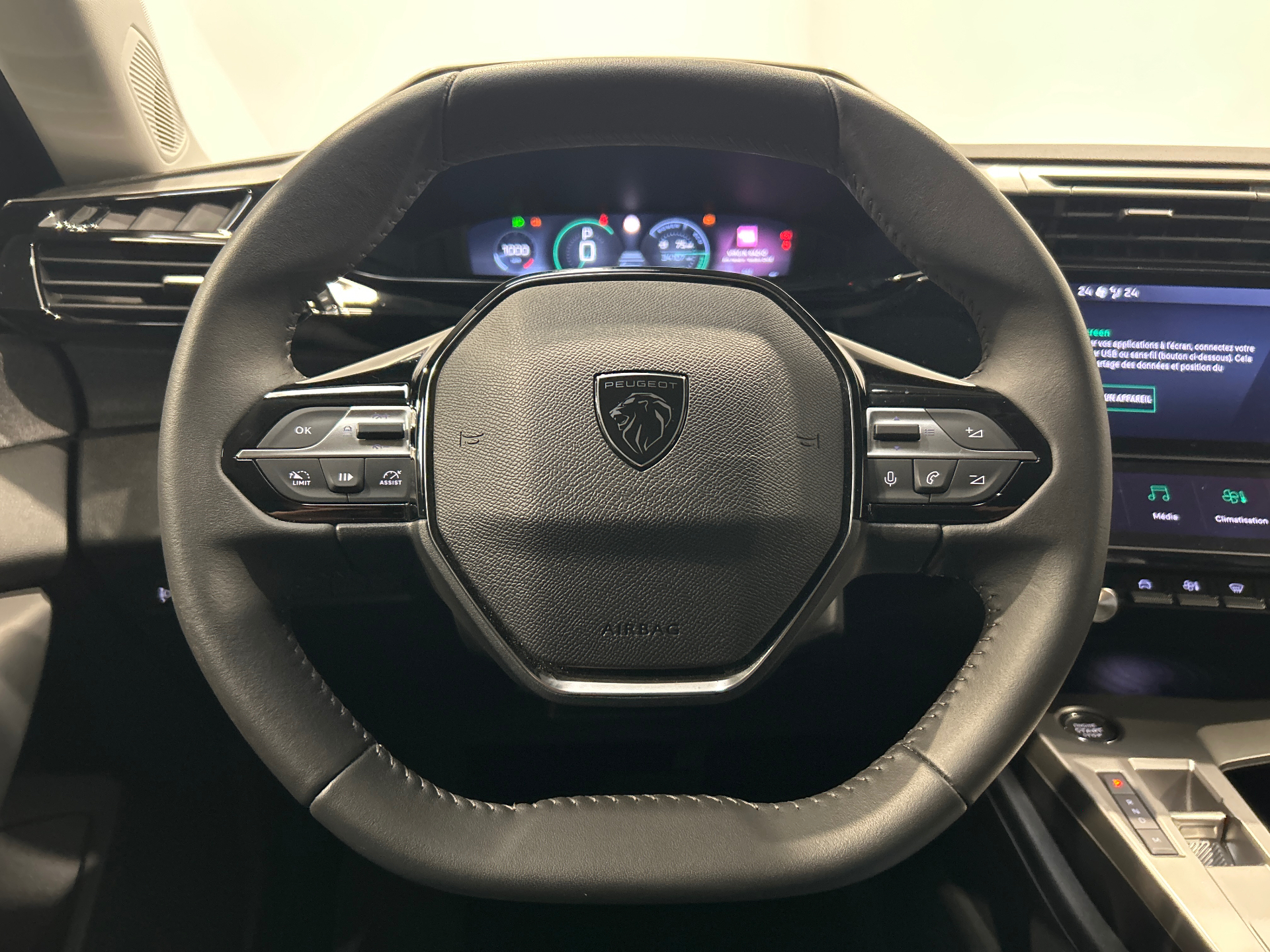 PEUGEOT 308 Allure Hybrid 145 ch e-DCS6