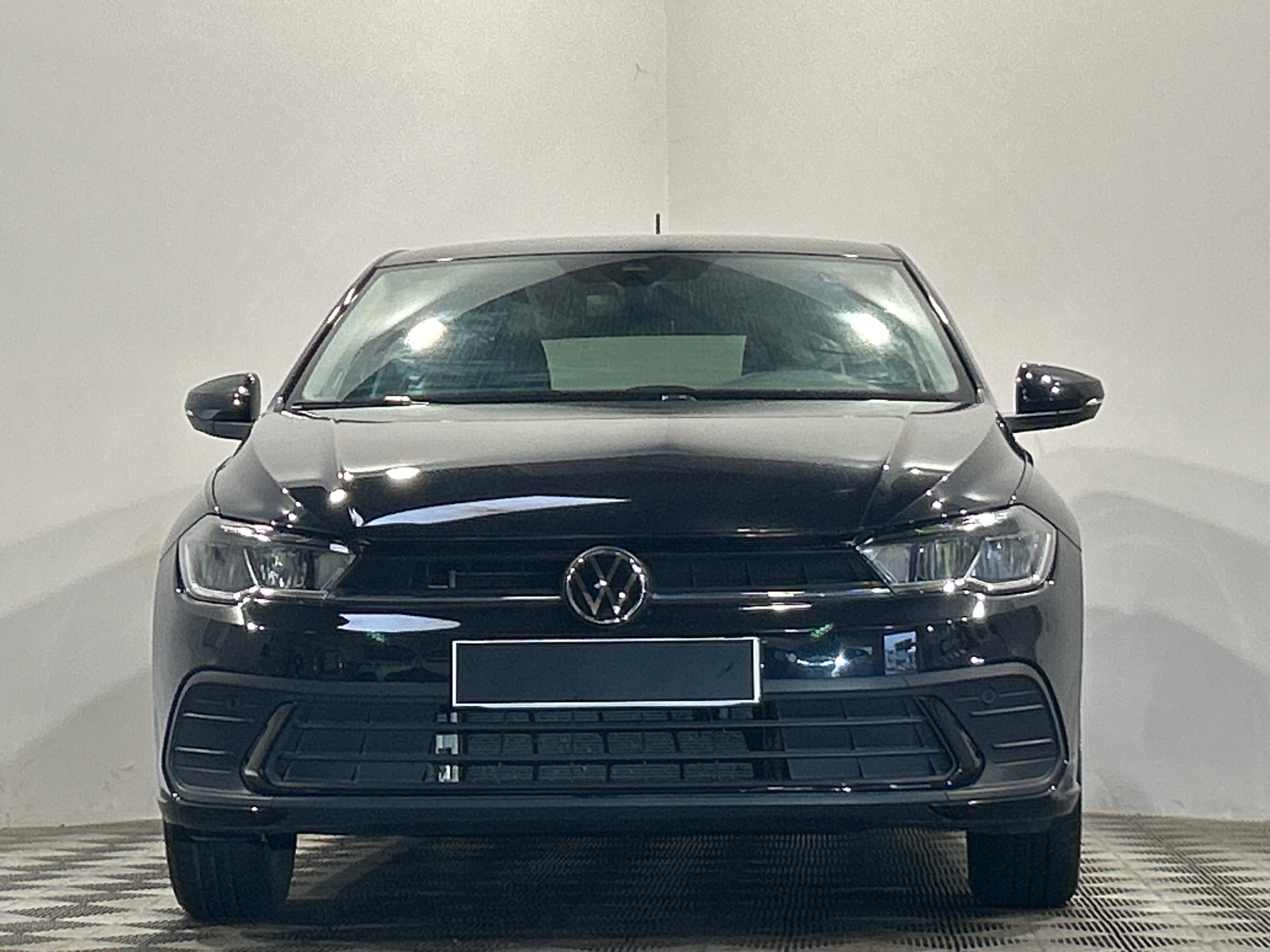 VOLKSWAGEN POLO VW Edition 1.0 TSI 95