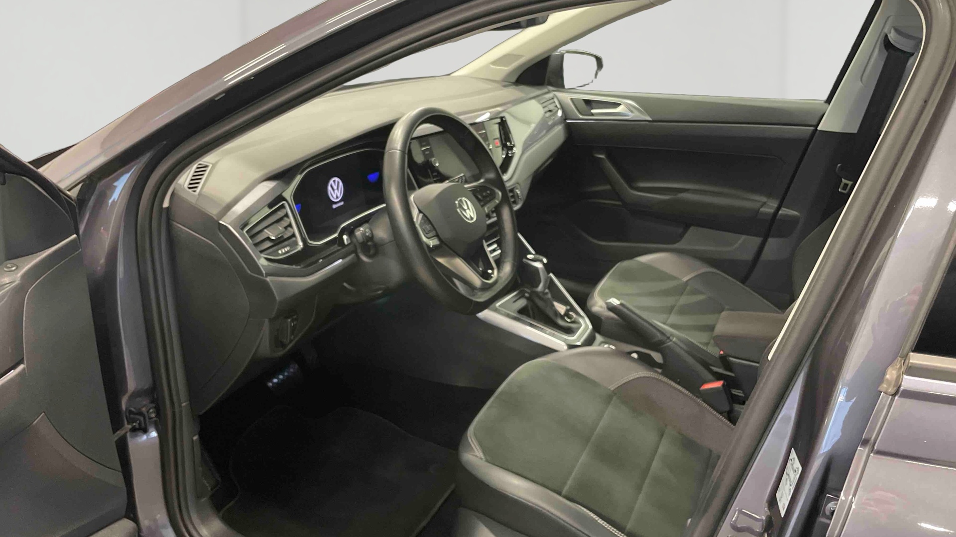 VOLKSWAGEN POLO 1.0 TSI 95 S&S DSG7 Style