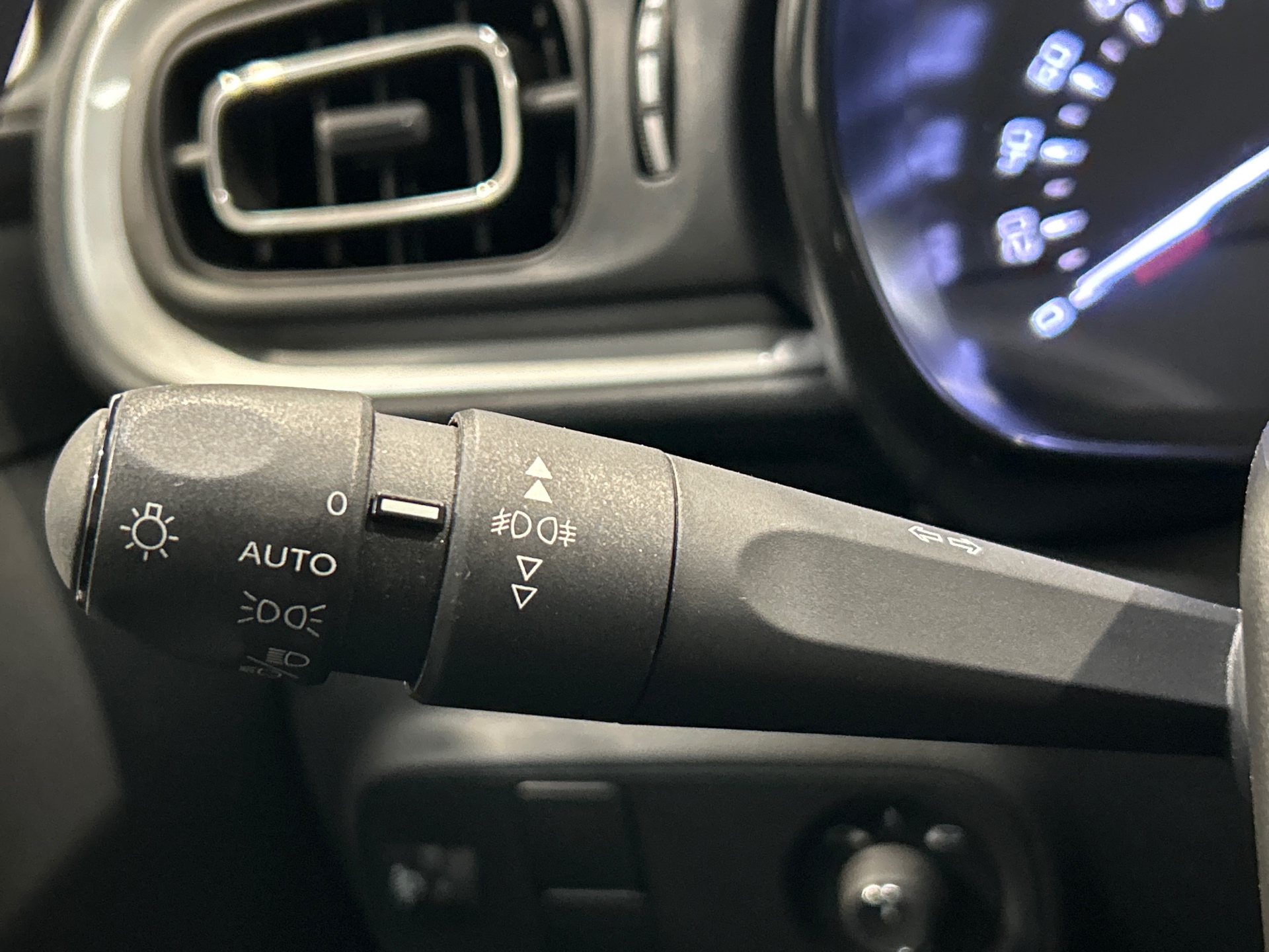 CITROEN C3 PT110 S&S BVM6 SHINE
