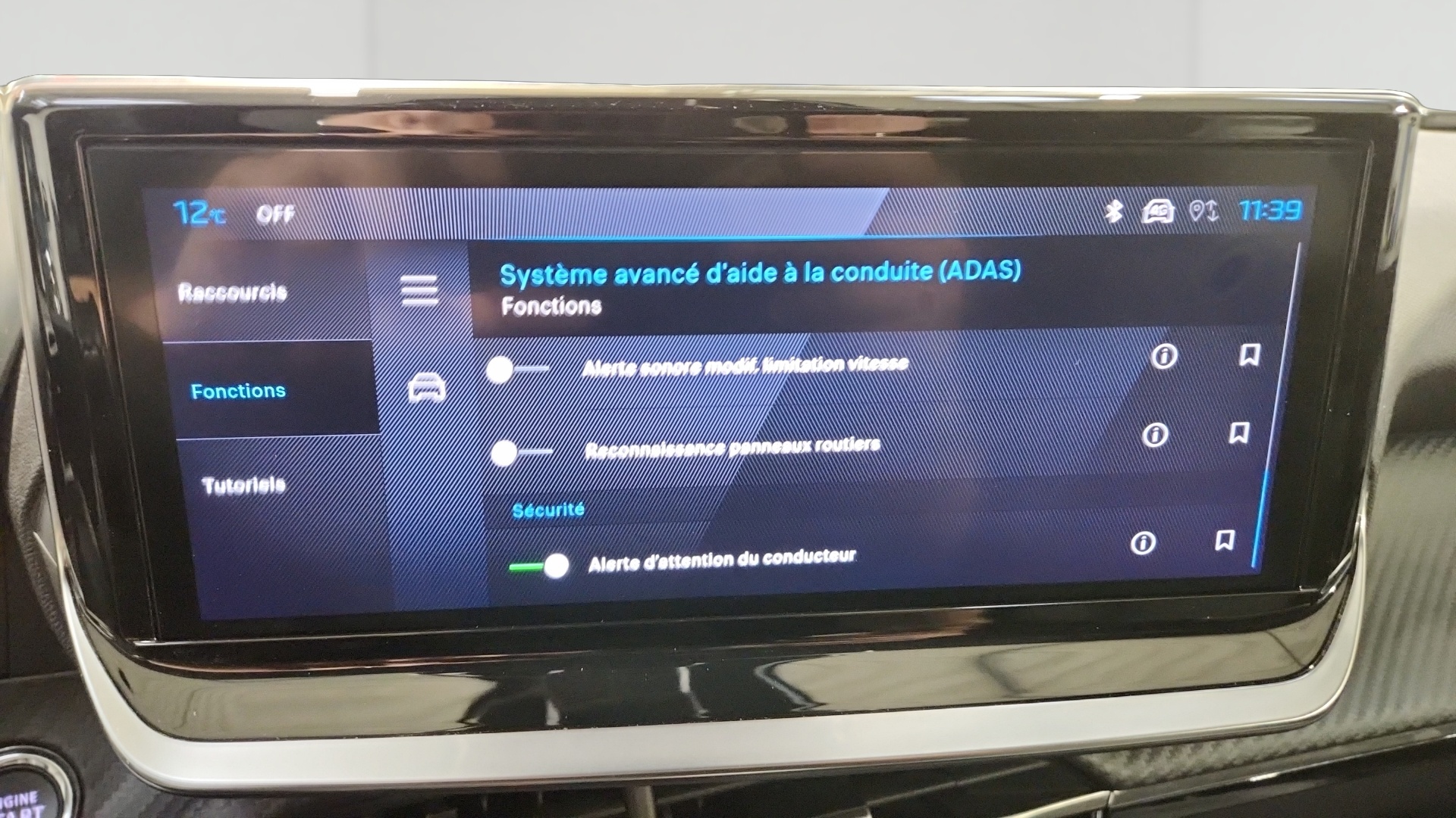 PEUGEOT 2008 Hybrid 145 ch e-DCS6 Allure - 5P