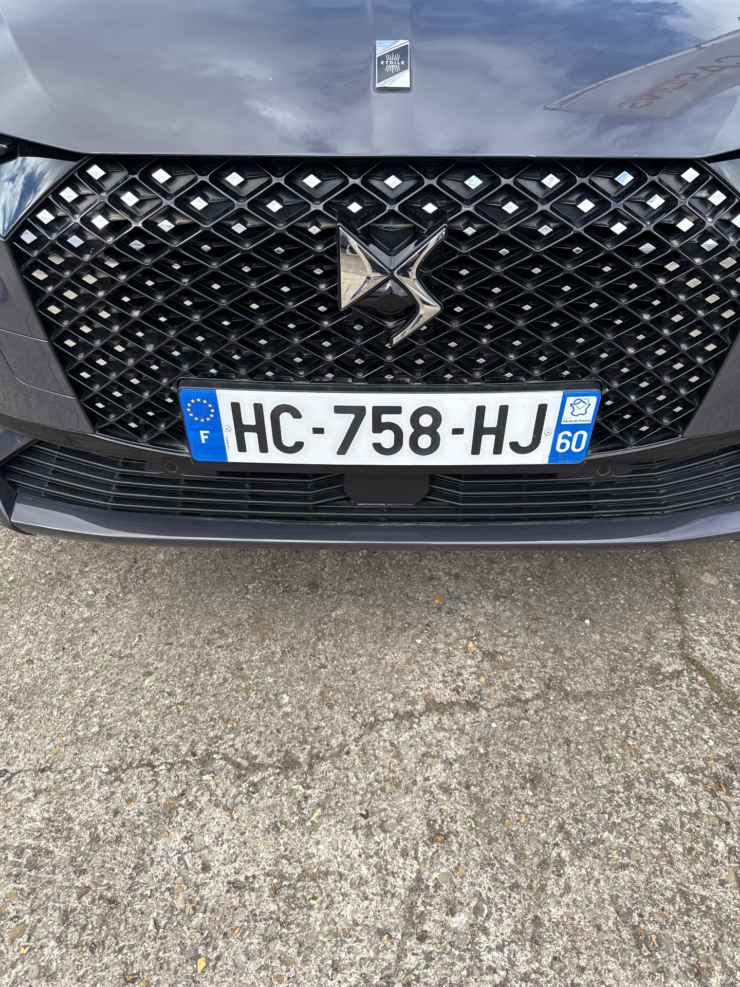 DS DS 4 4 HYBRIDE ÉTOILE  - ALCANTARA® — expertise