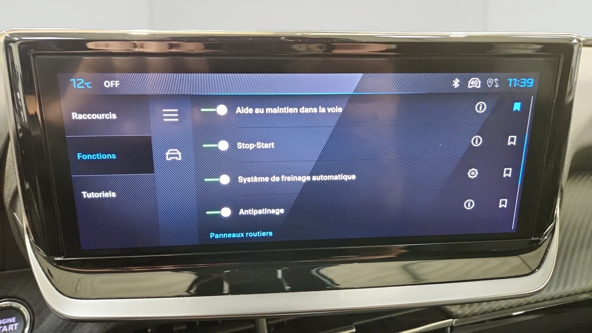 PEUGEOT 2008 Hybrid 145 ch e-DCS6 Allure - 5P
