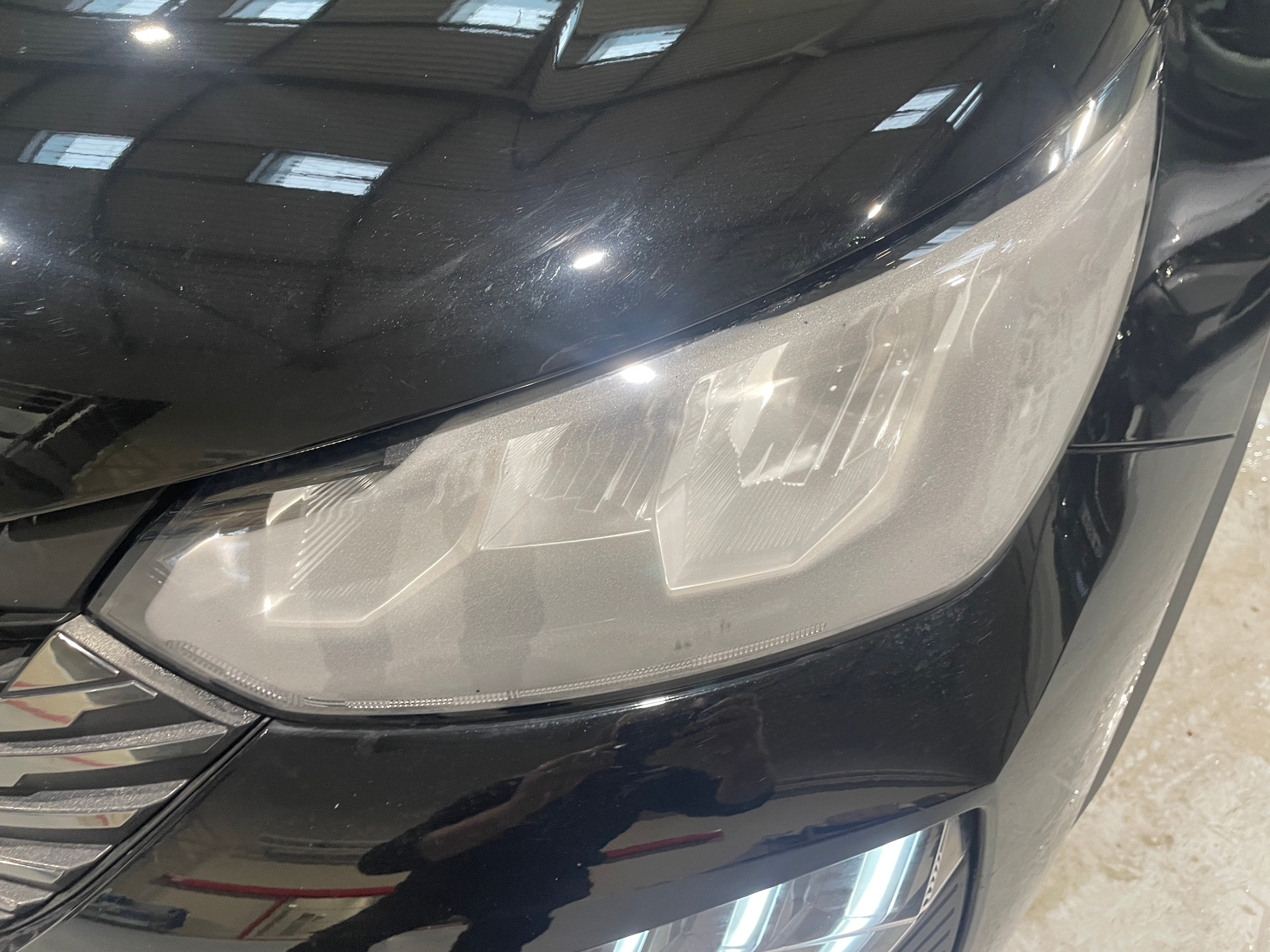 PEUGEOT 2008 Hybrid 145 ch e-DCS6 Allure - 5P — expertise