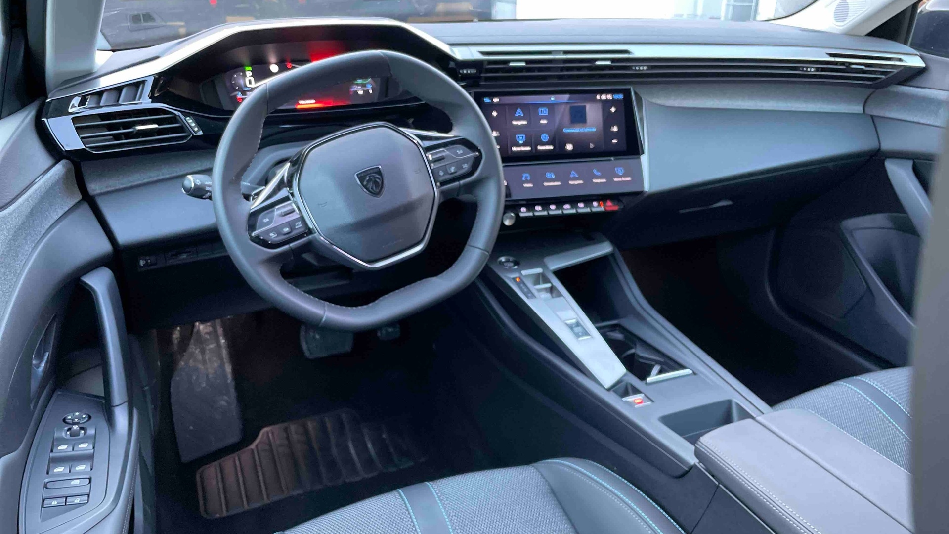 PEUGEOT 308 Hybrid 145 e-DCS6 Allure