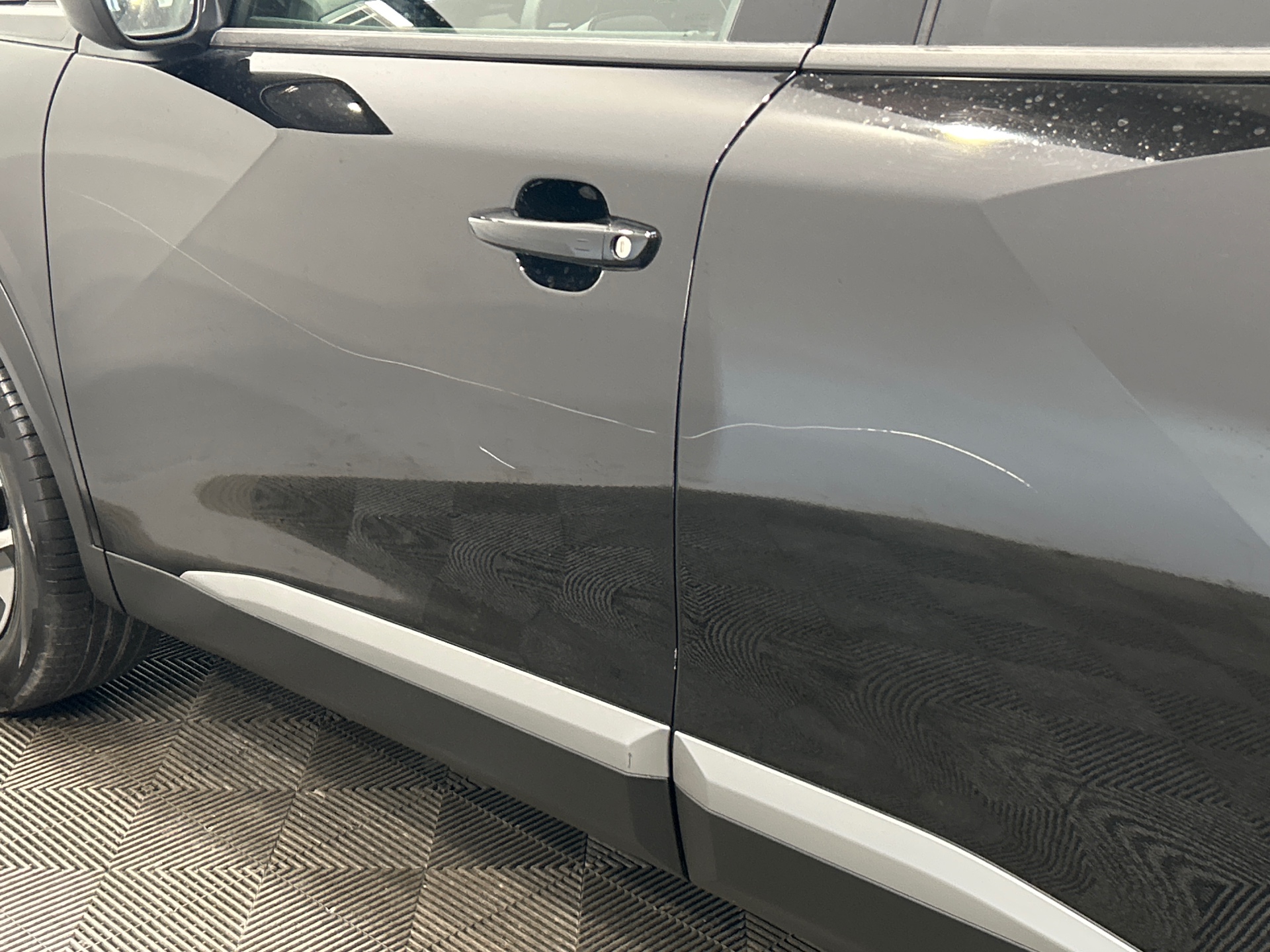 PEUGEOT 2008 Allure Hybrid 145 ch e-DCS6 — expertise