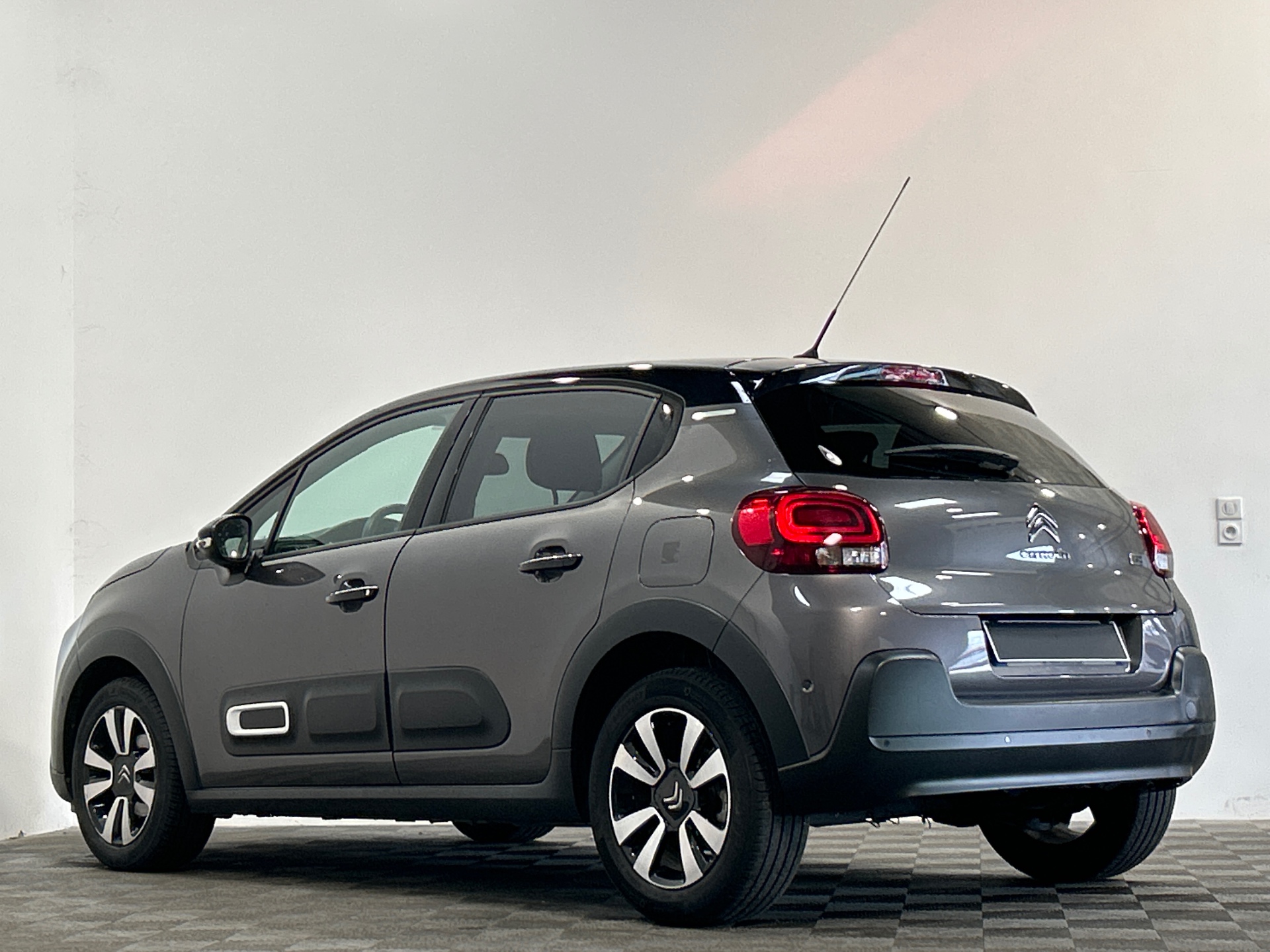 CITROEN C3 PT110 S&S BVM6 SHINE
