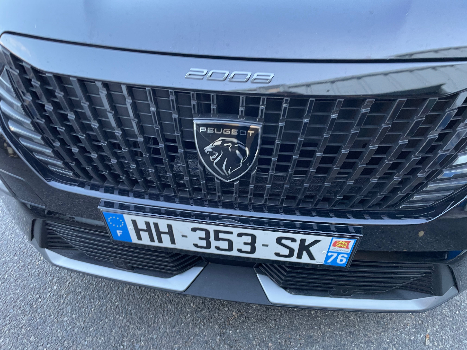 PEUGEOT 2008 Hybrid 145 ch e-DCS6 Allure — expertise