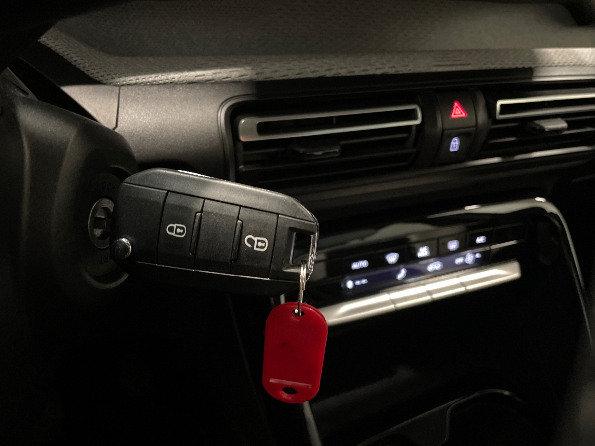 CITROEN C3 AIRCROSS Hybride 145 E-dcs6 MAX — expertise
