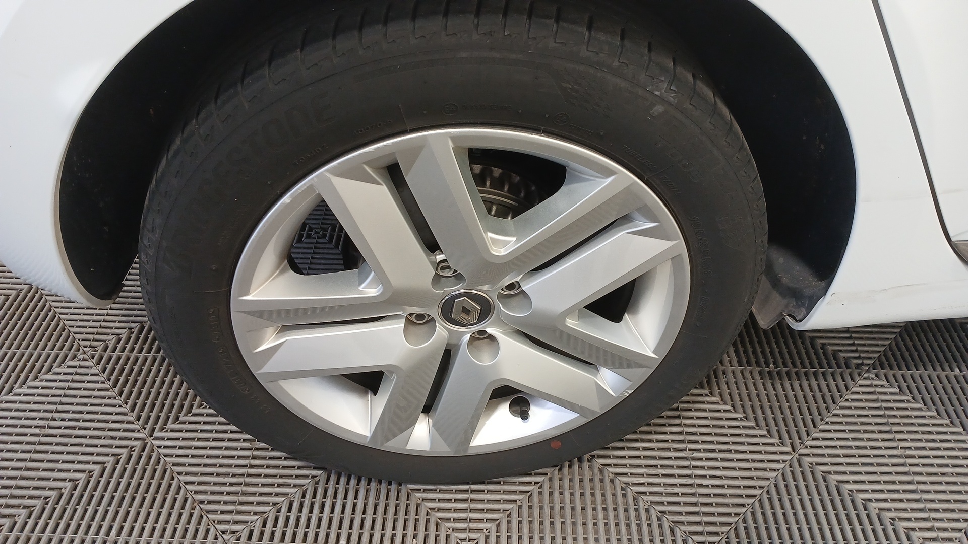 RENAULT CLIO V SCe 65 - 21 Zen — expertise