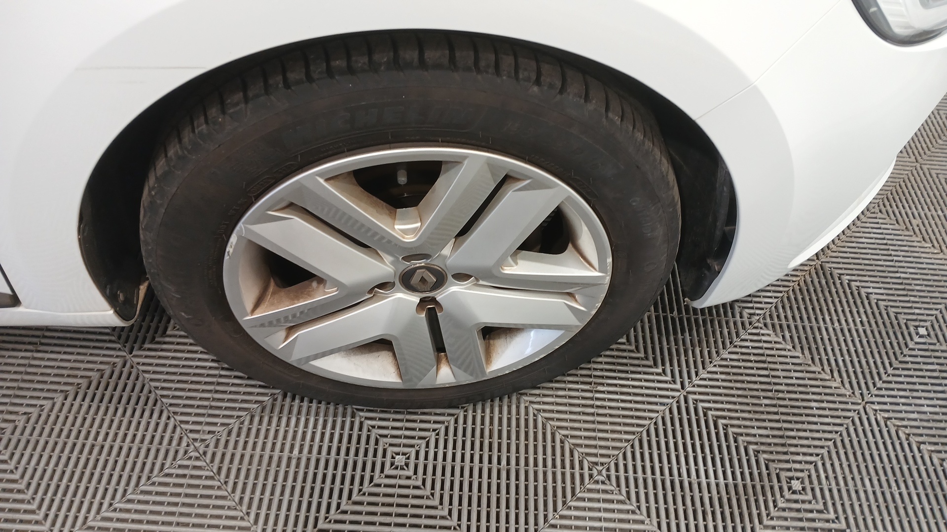RENAULT CLIO V SCe 65 - 21 Zen — expertise