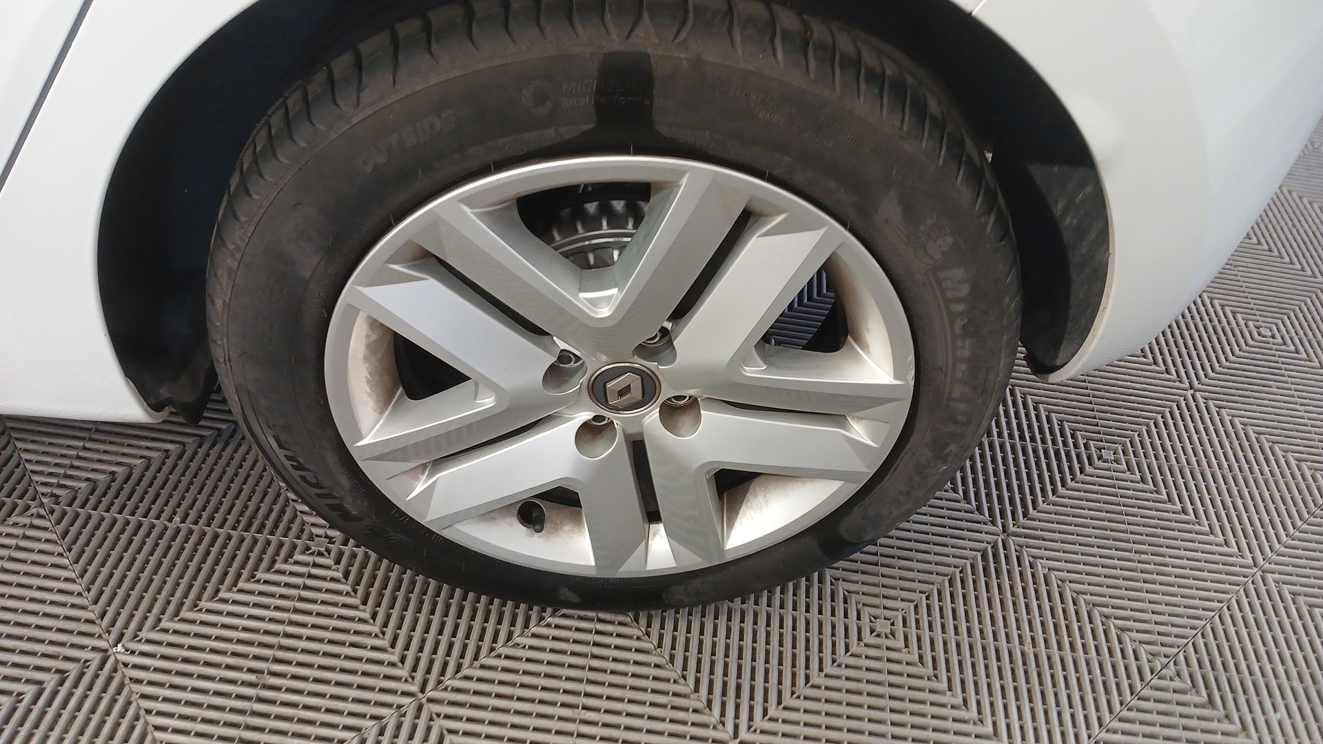 RENAULT CLIO V SCe 65 Zen — expertise