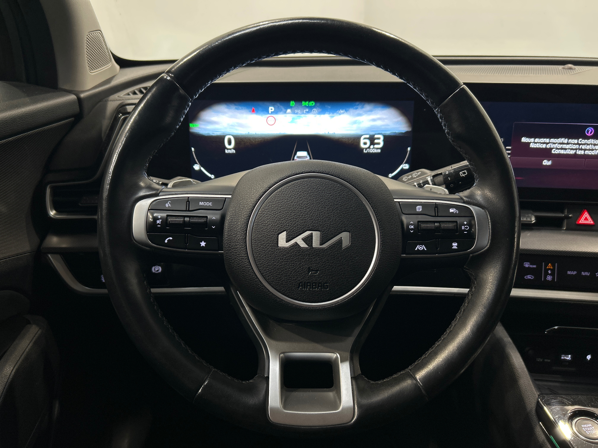 KIA SPORTAGE 1.6 T-GDi 230ch ISG Hybride BVA6 4x4 Design