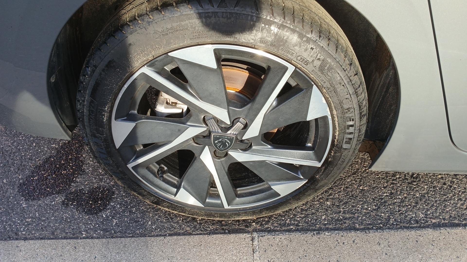 PEUGEOT 308 Allure BlueHDI 130 ch S&S EAT8 — expertise
