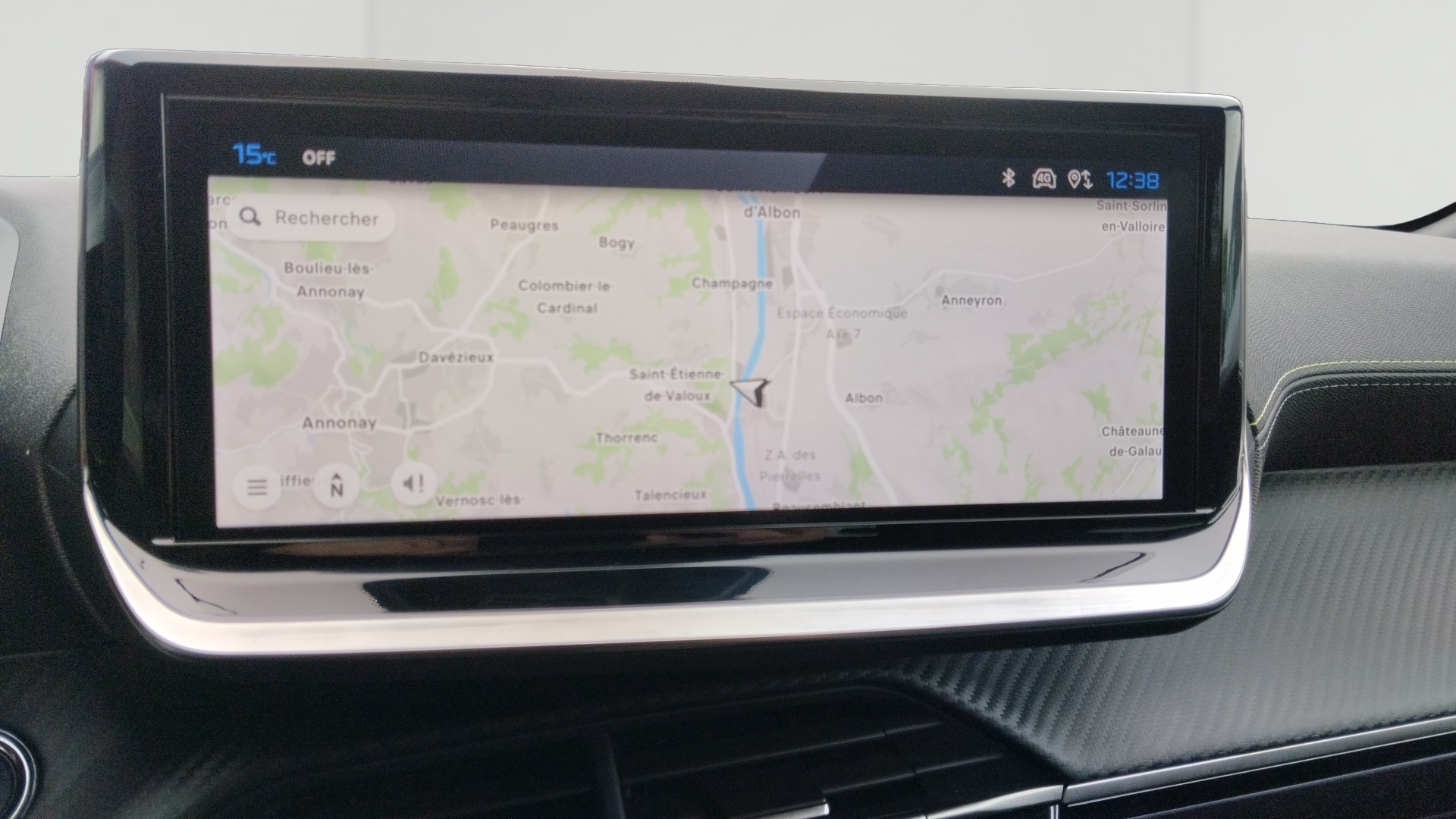 PEUGEOT 2008 Hybrid 145 ch e-DCS6 GT