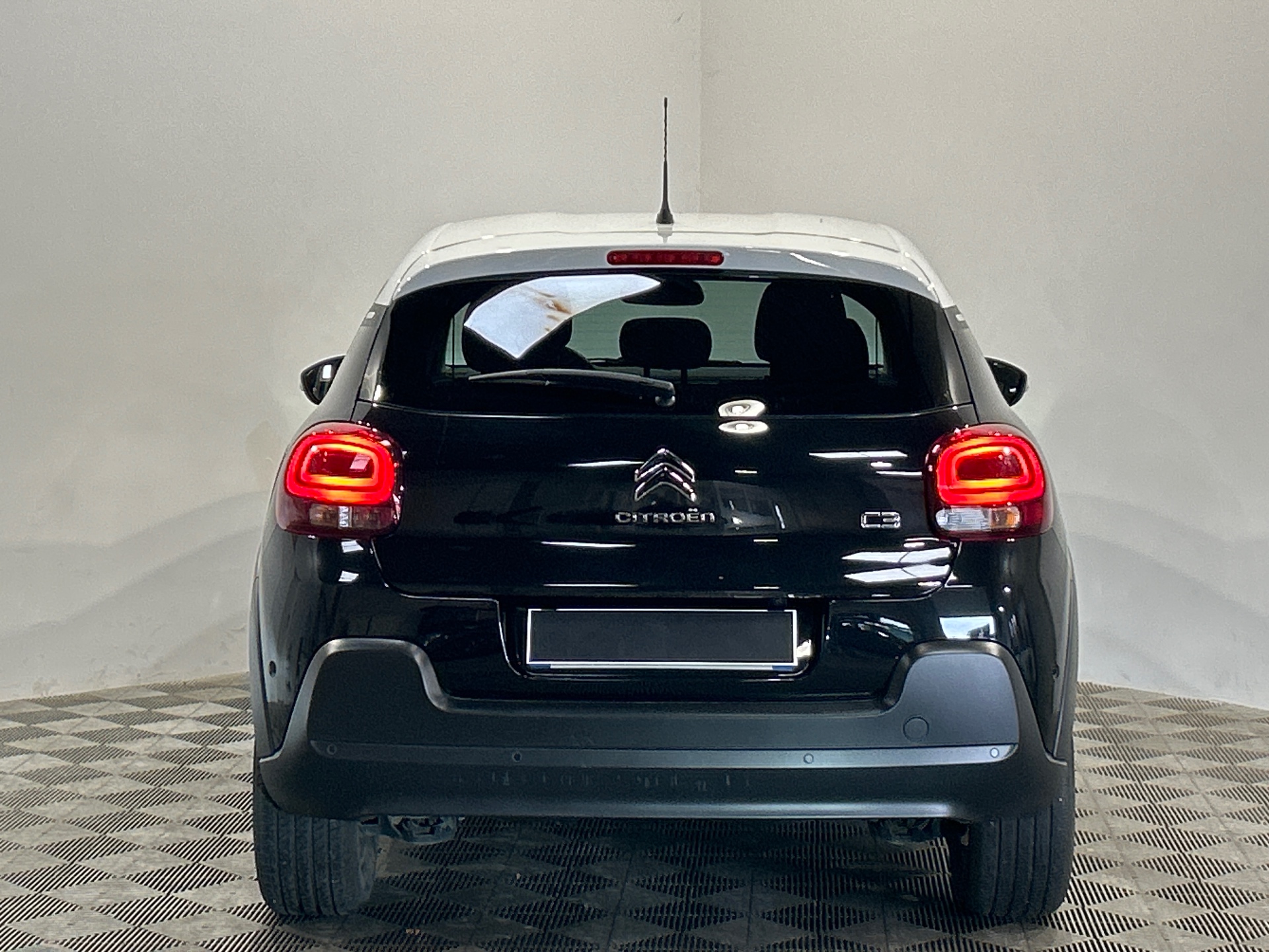 CITROEN C3 PT110 S&S BVM6 SHINE