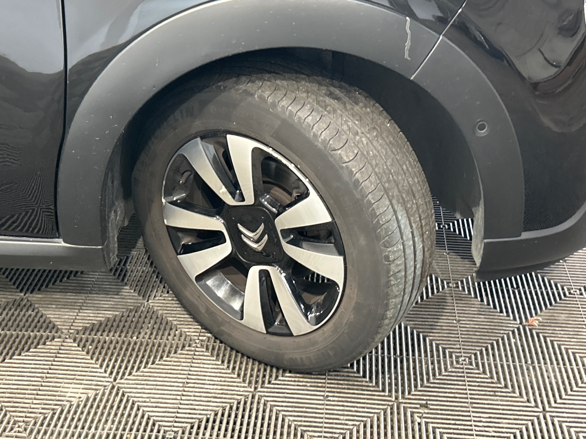CITROEN C3 PT110 S&S BVM6 SHINE — expertise